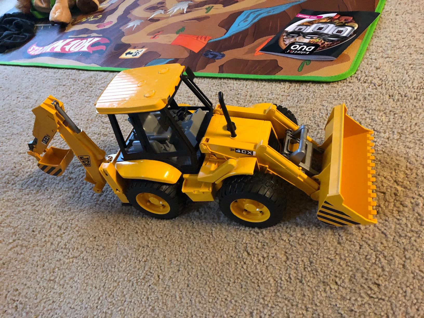 Bruder Toys 02428 JCB 4CX Loader Backhoe customer photo 2