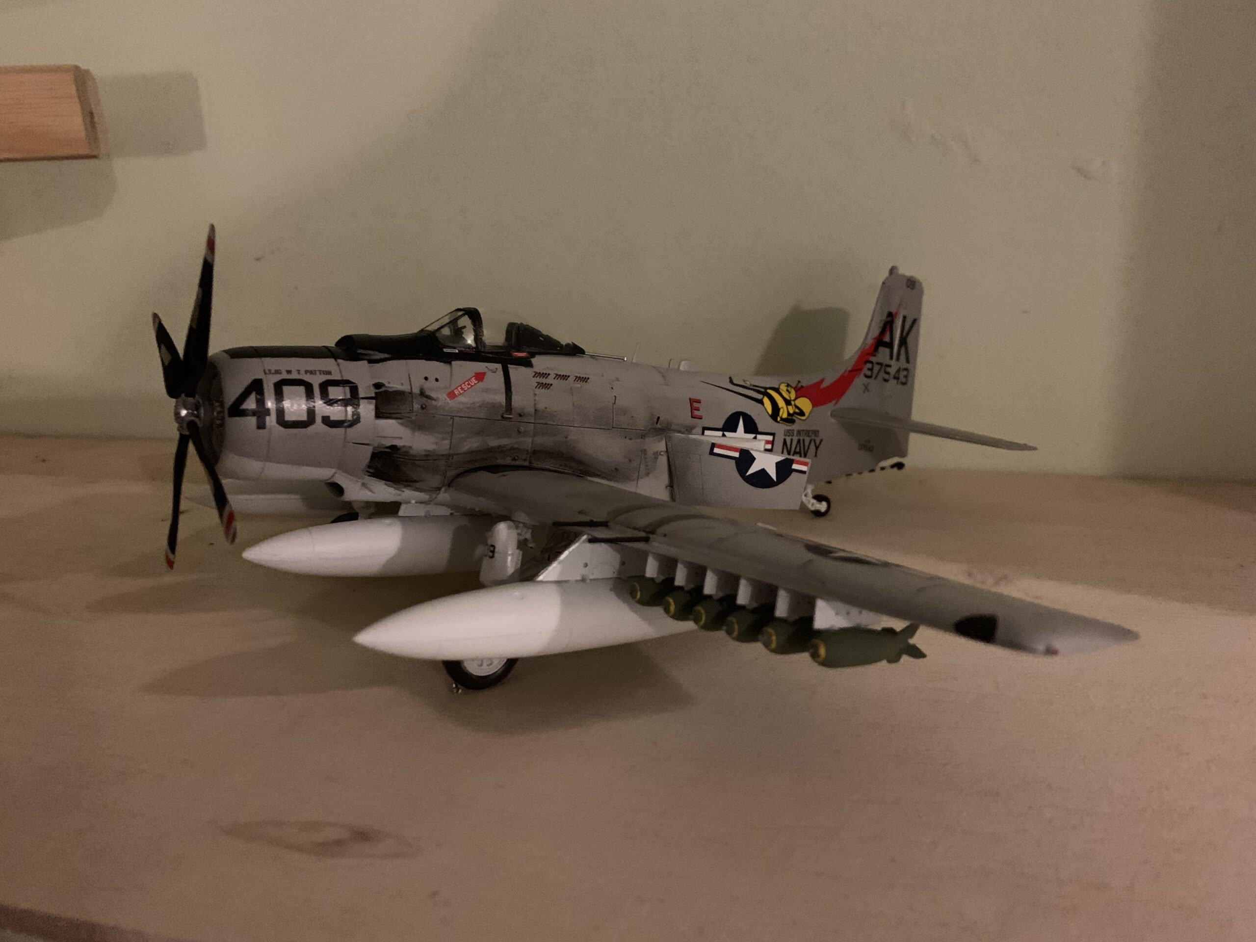 TAMIYA 1/48 A1H Skyraider USN customer photo 1