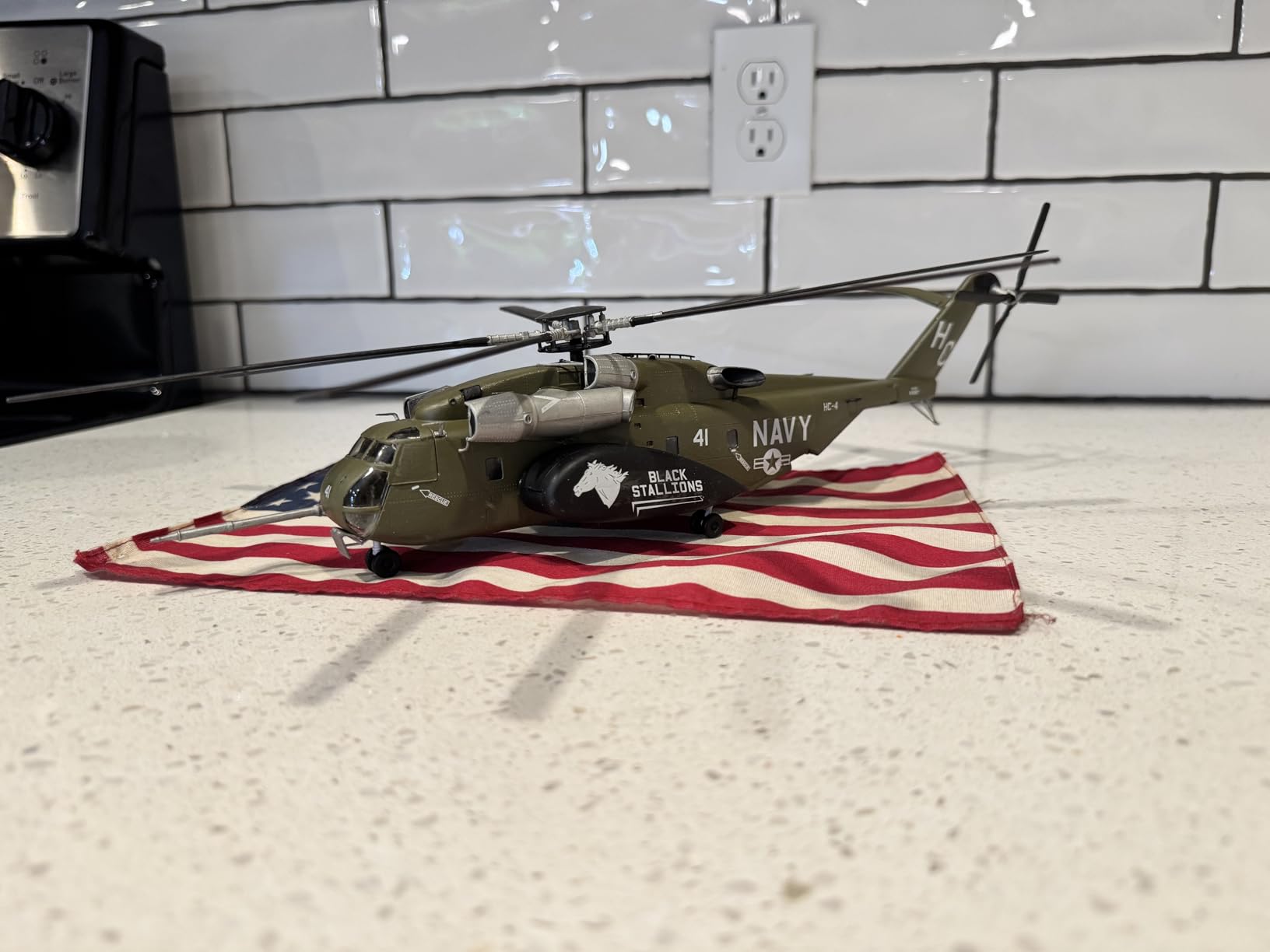 Italeri 1/72 MH-53E Sea Dragon customer photo 3