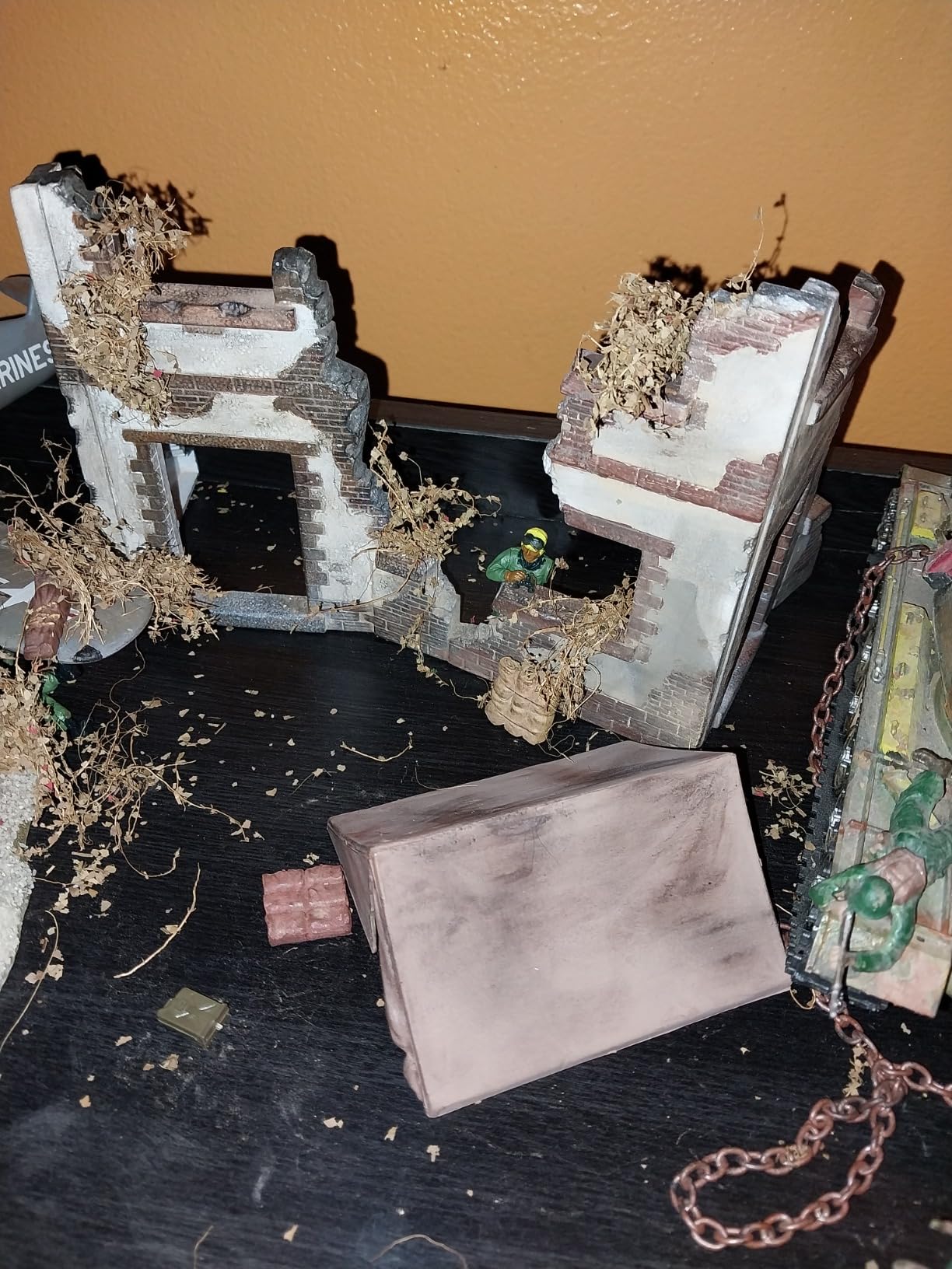 Italeri 6413S: 1:35 House Corner - Diorama Accessory customer photo 1