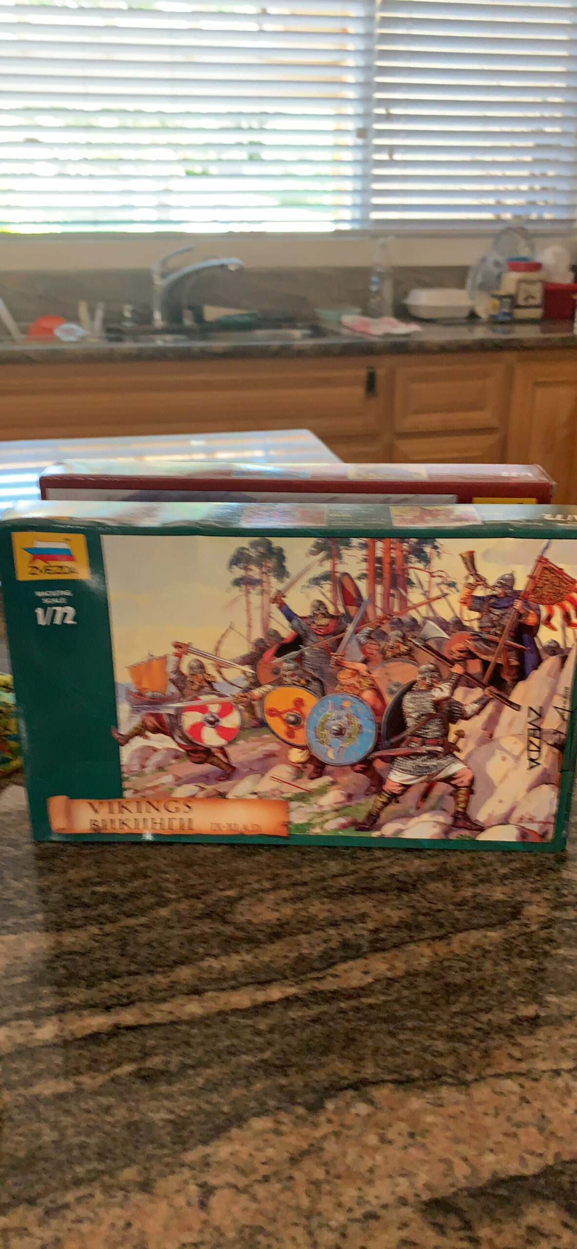 Zvezda 8046 Vikings Plastic Model Soldiers Kit Scale 1/72 customer photo 1