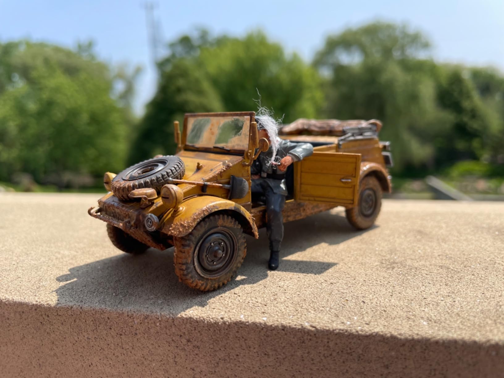 Tamiya 35213 1/35 German Kubelwagen Type 82 Plastic Model Kit customer photo 2