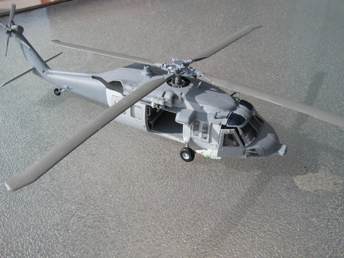 Hasegawa 1/72 UH-60A Black Hawk customer photo 5