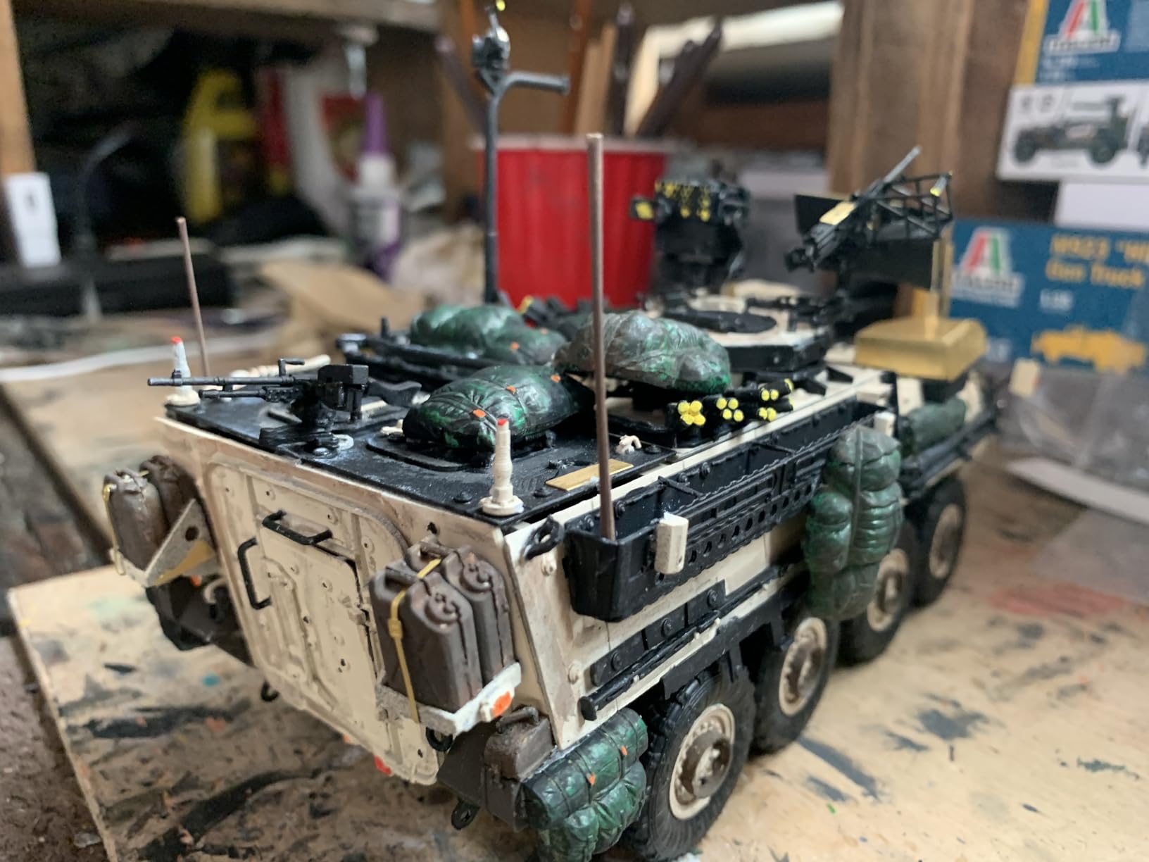 Trumpeter 1/35 M1127 Stryker Recon Vehicle (RV) (TSM-395) customer photo 3