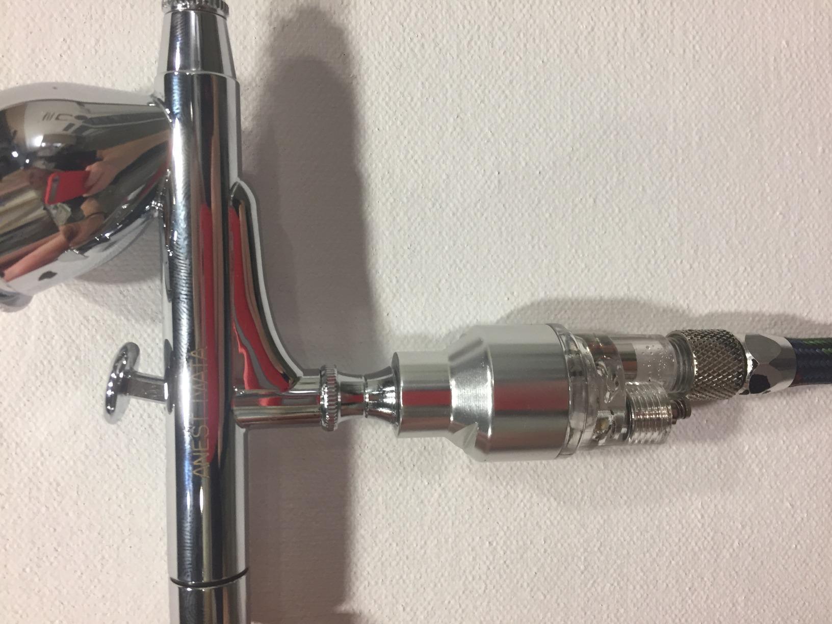 Master Airbrush In-Line Mini Air Filter Water Trap - 1/8