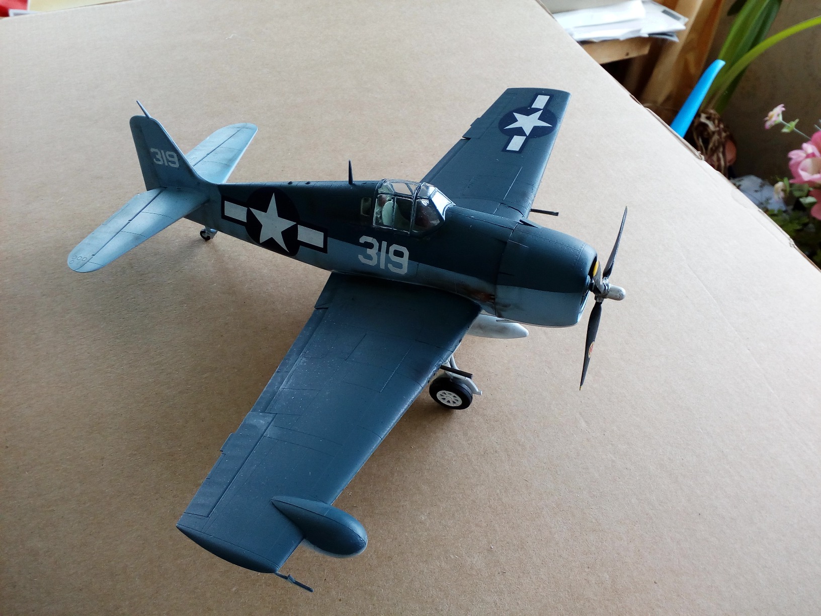 Hobby Boss F6F-3N Hellcat Airplane Model Building Kit customer photo 1