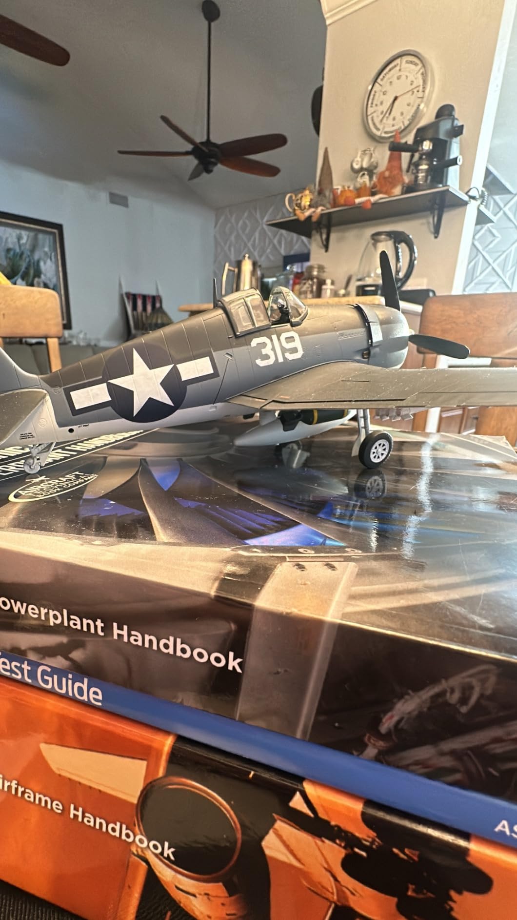 Hobby Boss F6F-3N Hellcat Airplane Model Building Kit customer photo 2