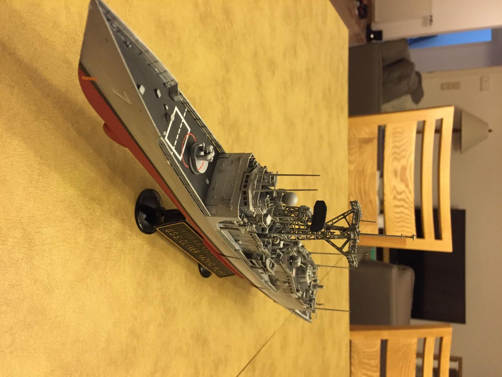 Academy USS Oliver Hazard Perry FFG-7 customer photo 1