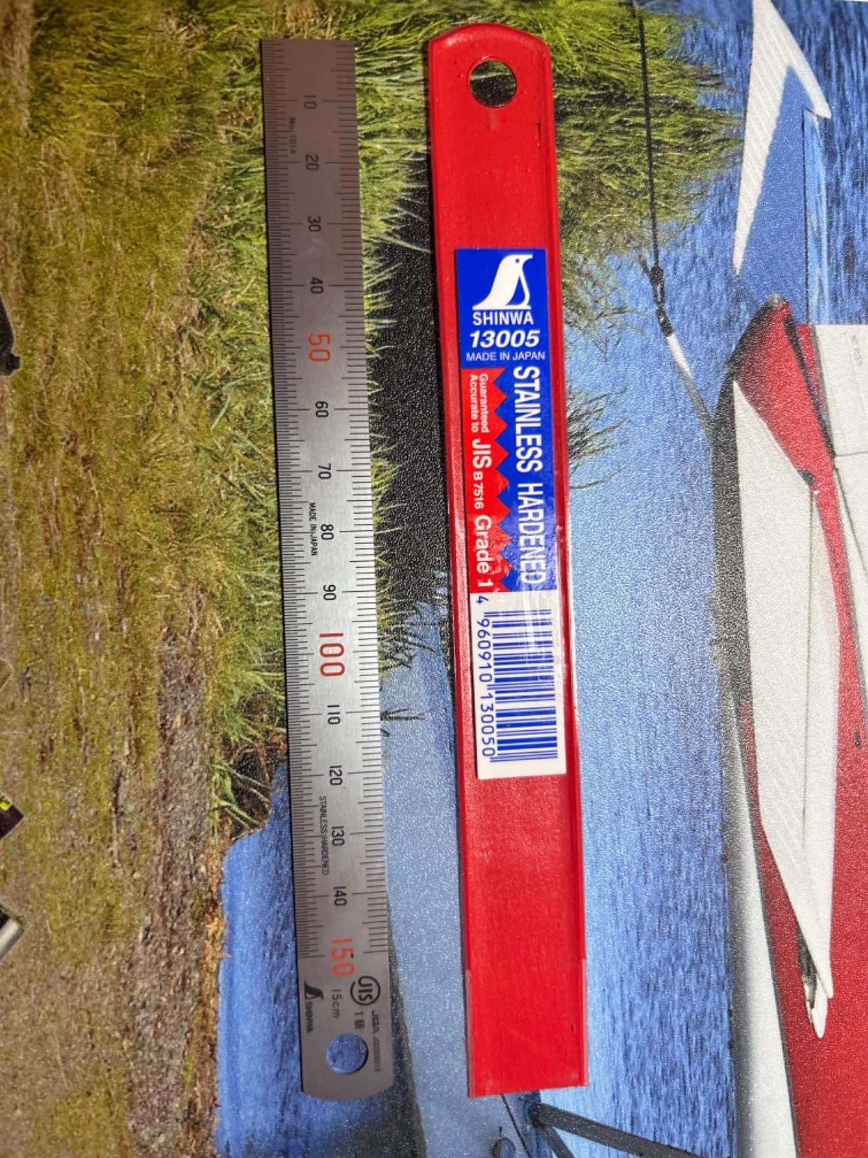 Shinwa 150 mm Rigid (15 mm x 0.5 mm) Zero Glare Satin Chrome Stainless Steel Machinist Engineer Ruler/Rule with Graduations in mm and .5mm Model 13005 customer photo 1
