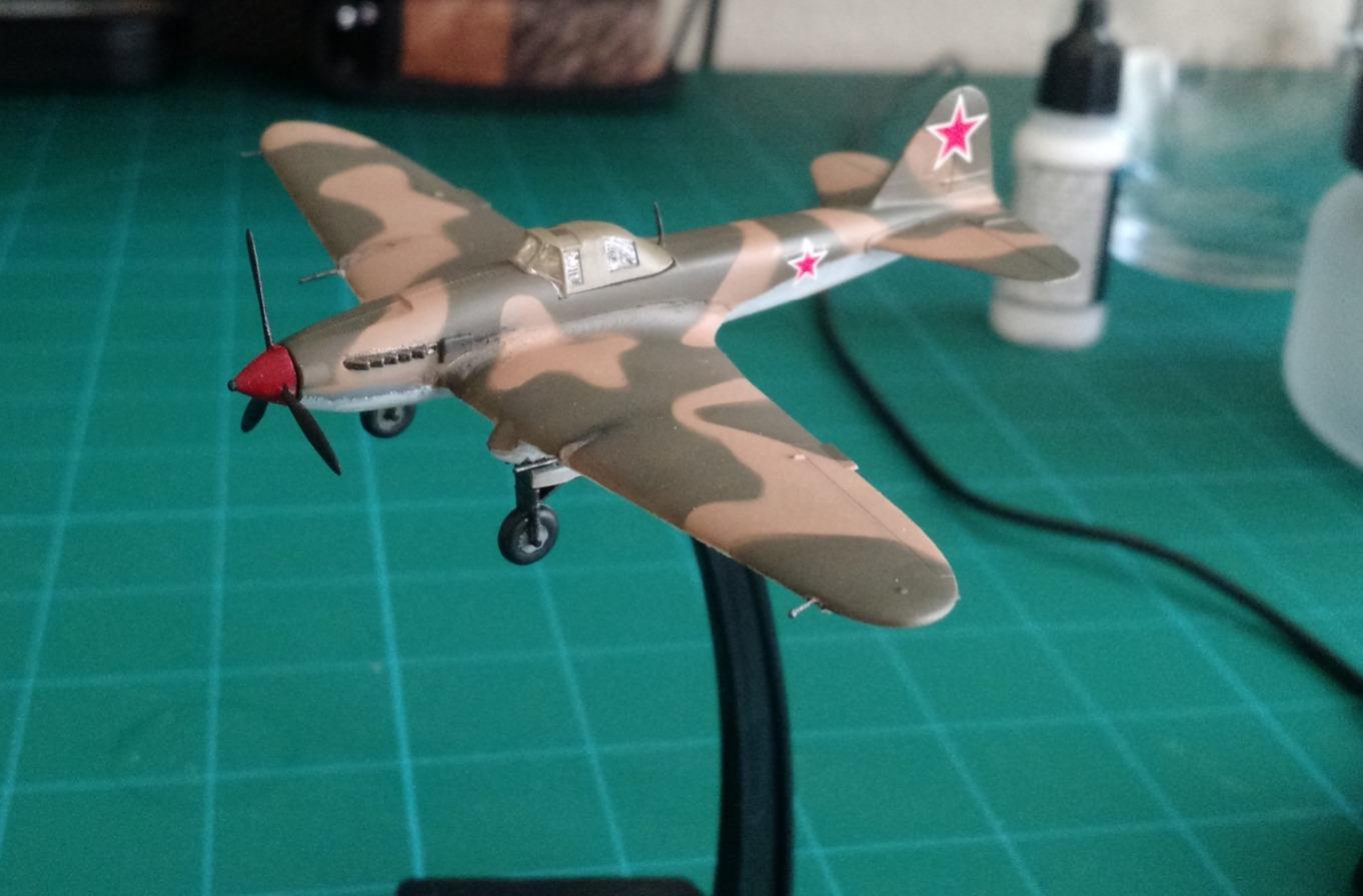 Zvezda Models 1/144 Ilyushin IL-2 Stormovik (Snap Kit) customer photo 2