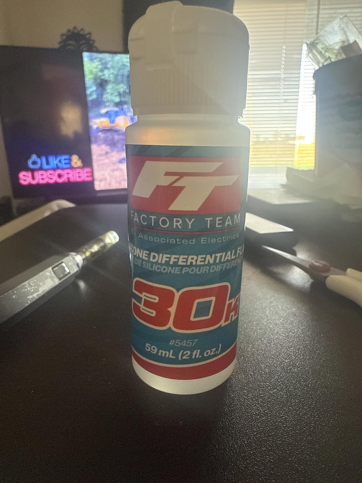 Team Associated FT Silicone Diff Fluid, 30,000 CST, ASC5457 customer photo 1