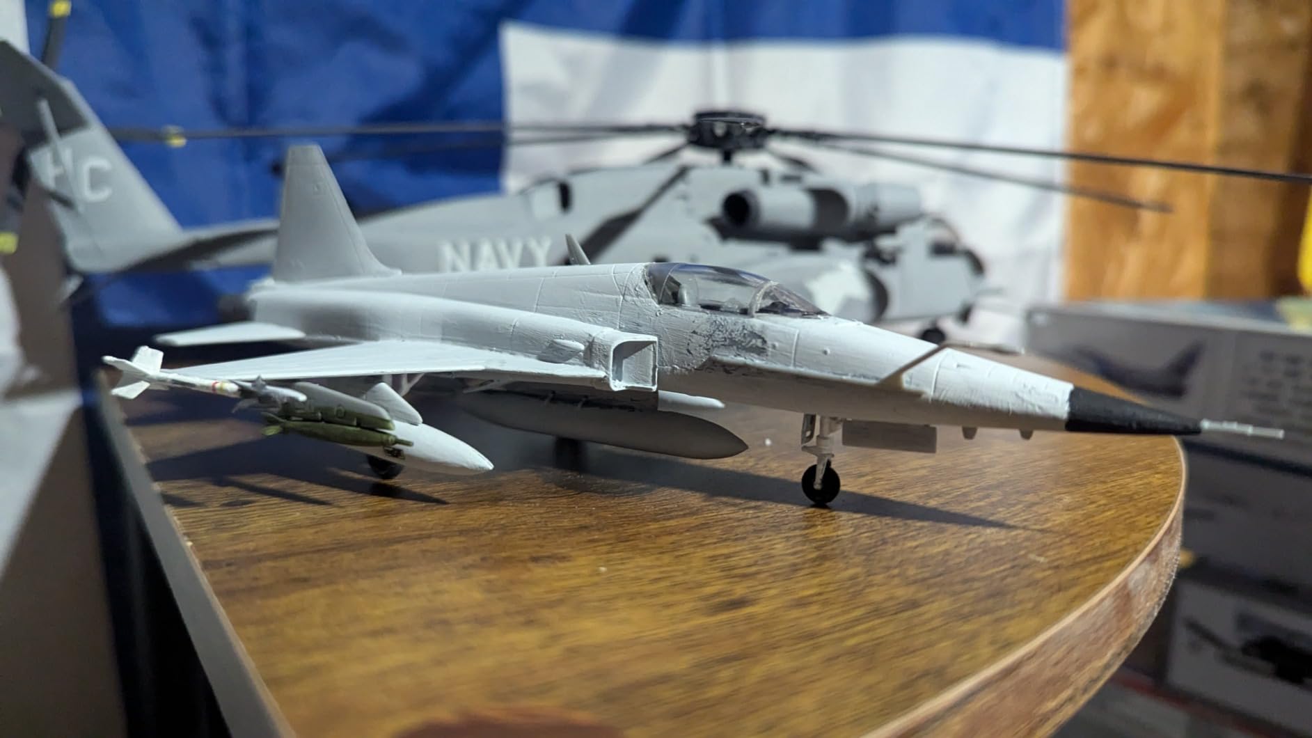 Hobby Boss F-5E Tiger II Fighter Airplane Model Building Kit customer photo 2