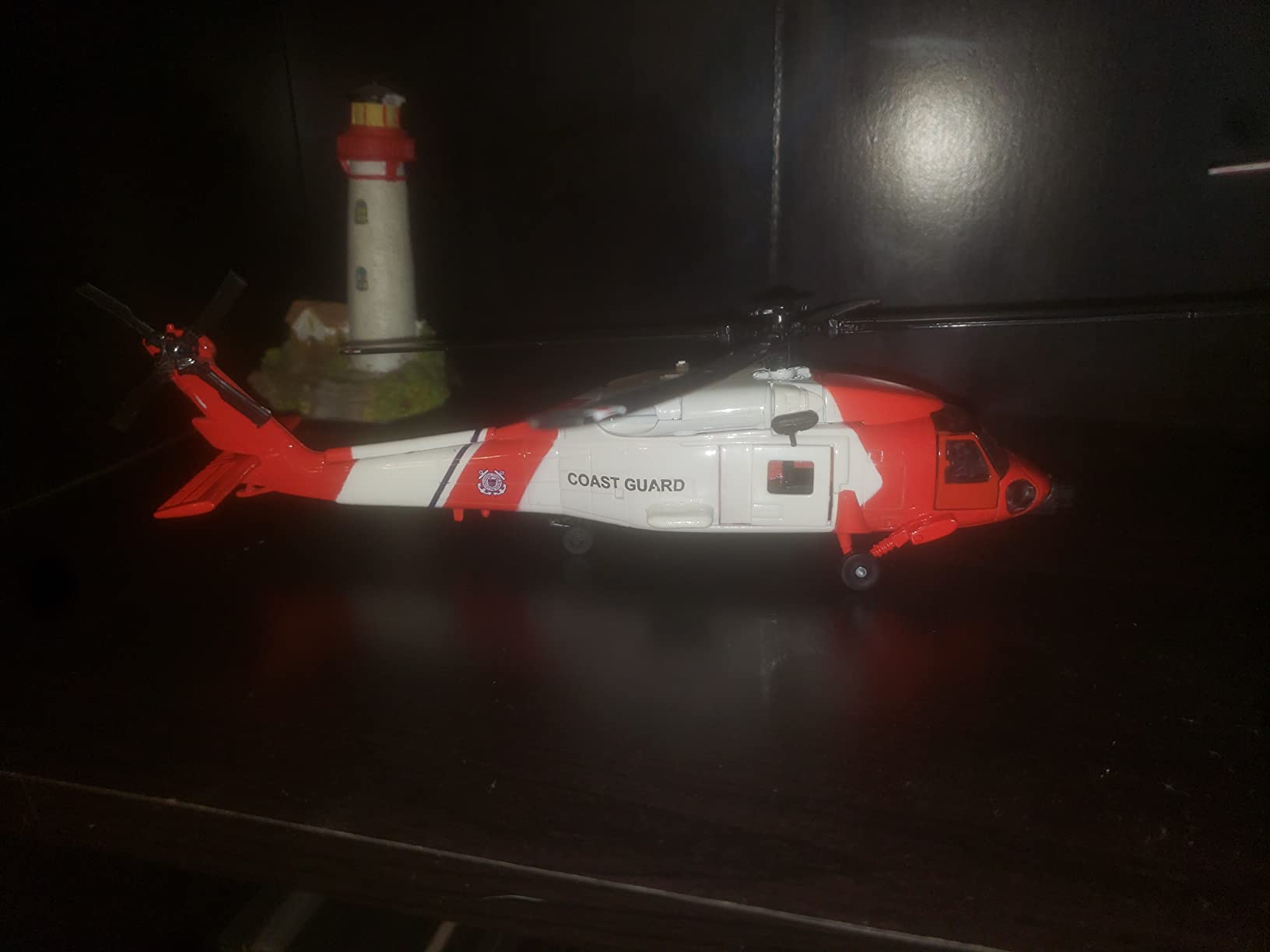 NewRay Sky Pilot 1/60 Scale Model Helicopter 25593 - Sikorsky HH-60J Jayhawk customer photo 1