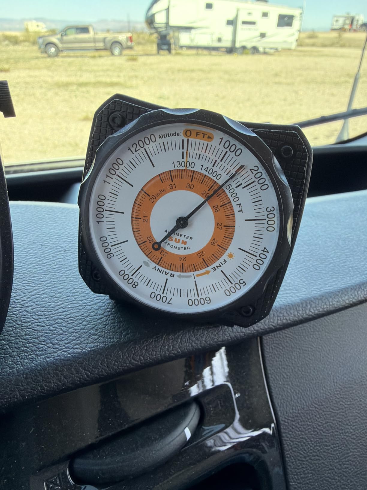 Sun Company AltiLINQ - Dashboard Altimeter and Barometer for Car and Truck customer photo 2