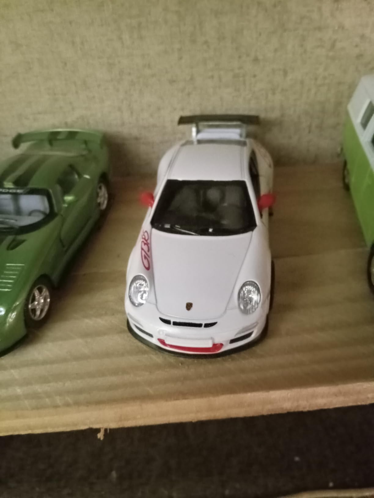 KiNSMART - Porsche 911 GT3 RS 1:36 Scale 5
