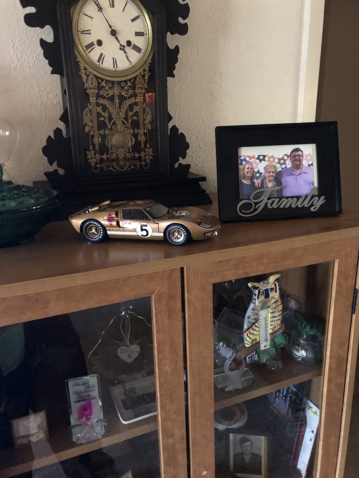1966 Ford GT-40 MK II RHD #5 Gold 24H of Le Mans 1/18 Diecast Model Car by Shelby Collectibles customer photo 1