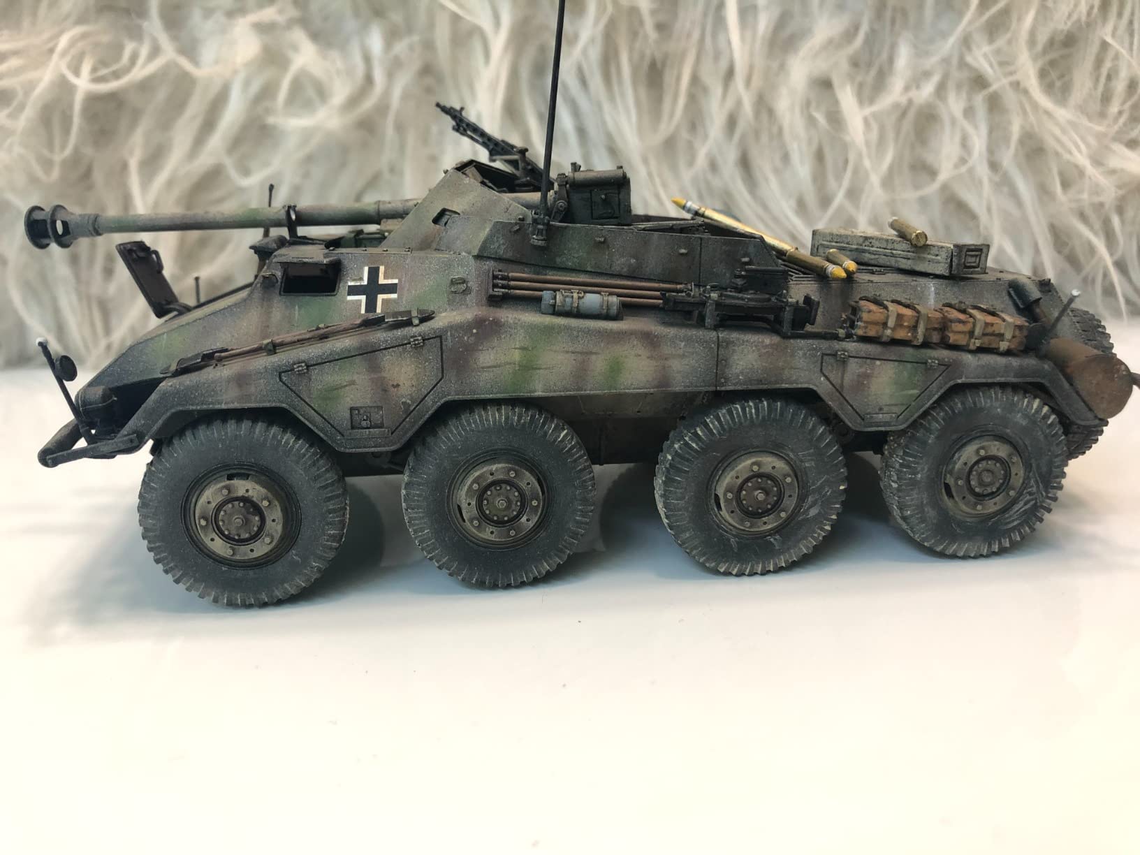 Dragon Models Sd.Kfz.234/4 Panzerspahwagen Tank Model Building Kit Premium Edition, 1:35 Scale customer photo 1