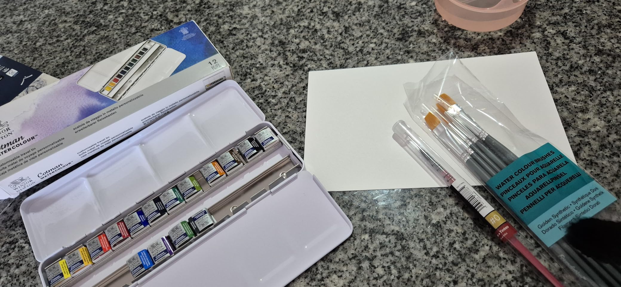 Winsor & Newton Foundation Watercolour Brush Set, Short Handle, Round Flat & Filbert, 6 Pack customer photo 2