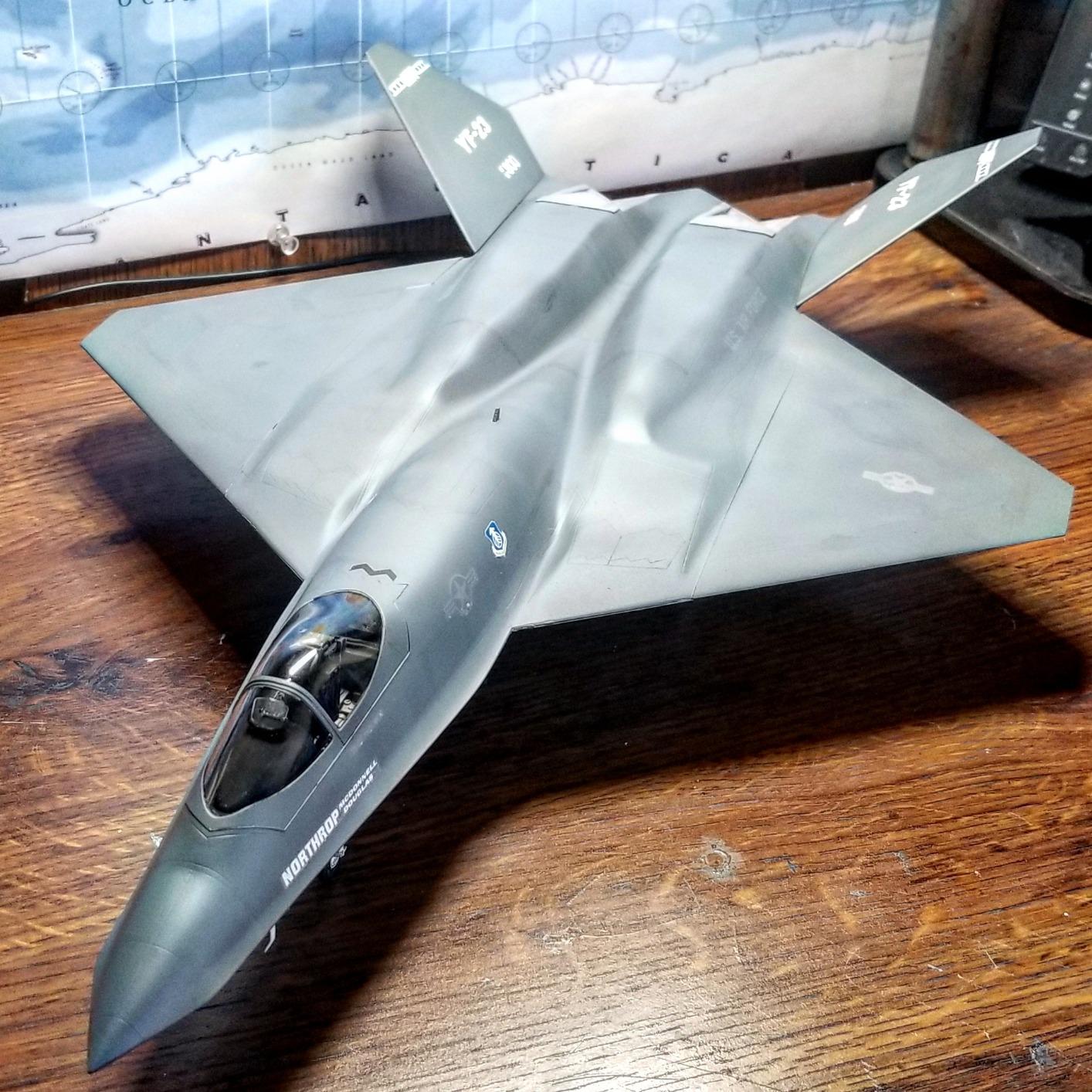 Hobby Boss US YF-23 Prototype Airplane Model Building Kit customer photo 1