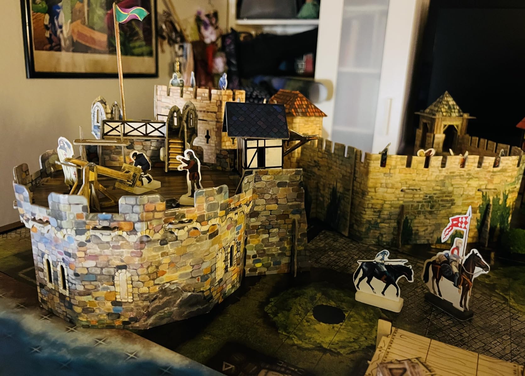 Clever Paper Round Tower with Figures customer photo 1