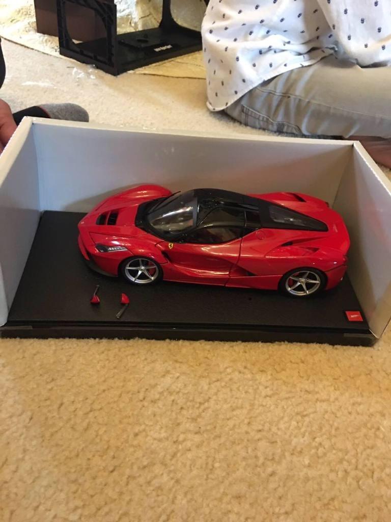 Elite Heritage LaFerrari, Red Vehicle (1:18 Scale) customer photo 2