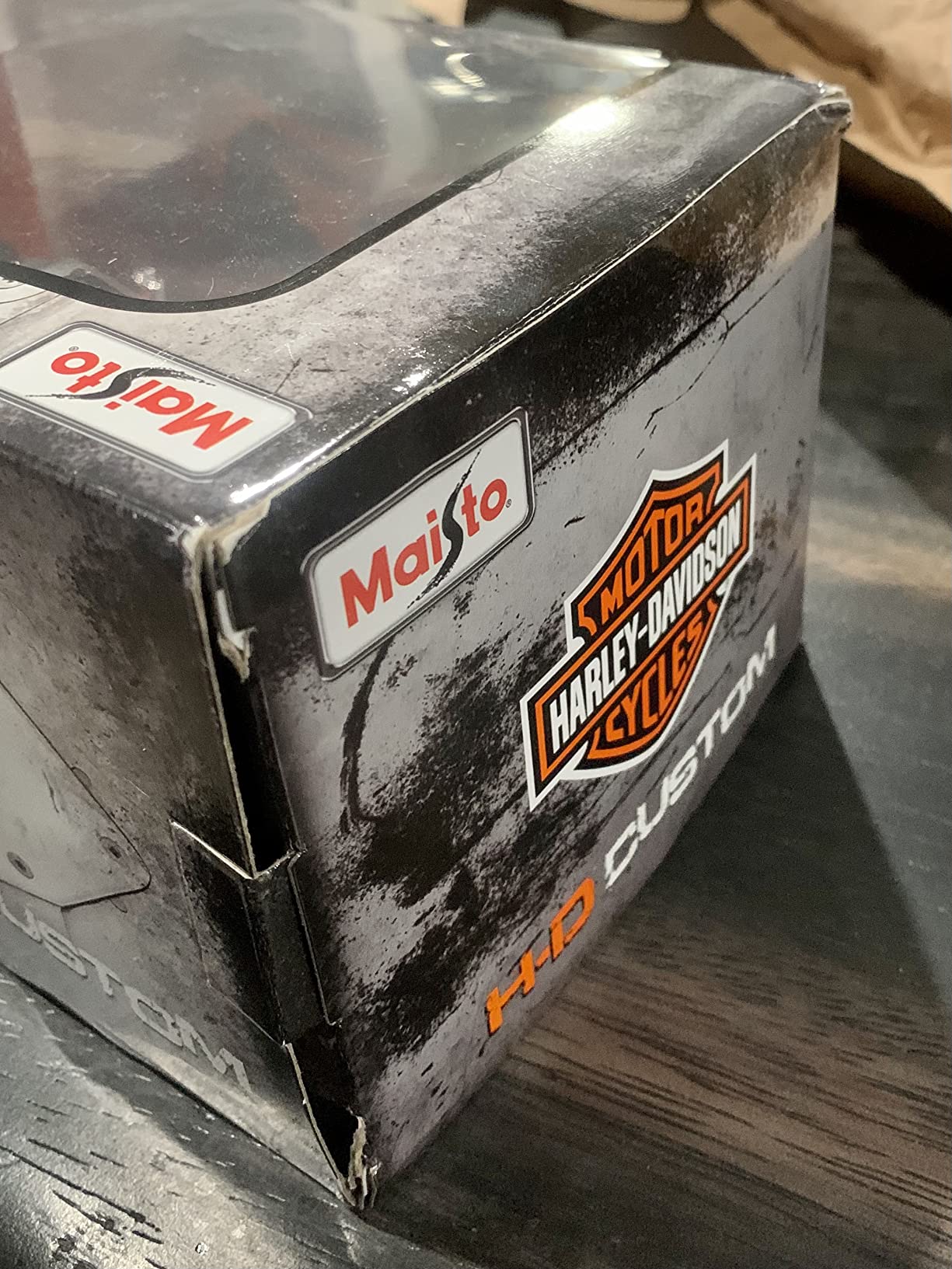 1970 Chevrolet Corvette Harley Davidson Black/Orange 1/24 Diecast Model Car by Maisto customer photo 1