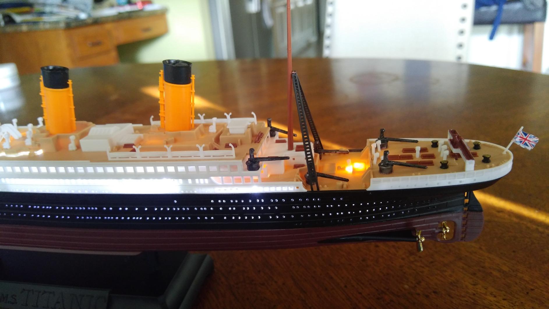 Academy ACA14220 Model Kit, Various customer photo 1