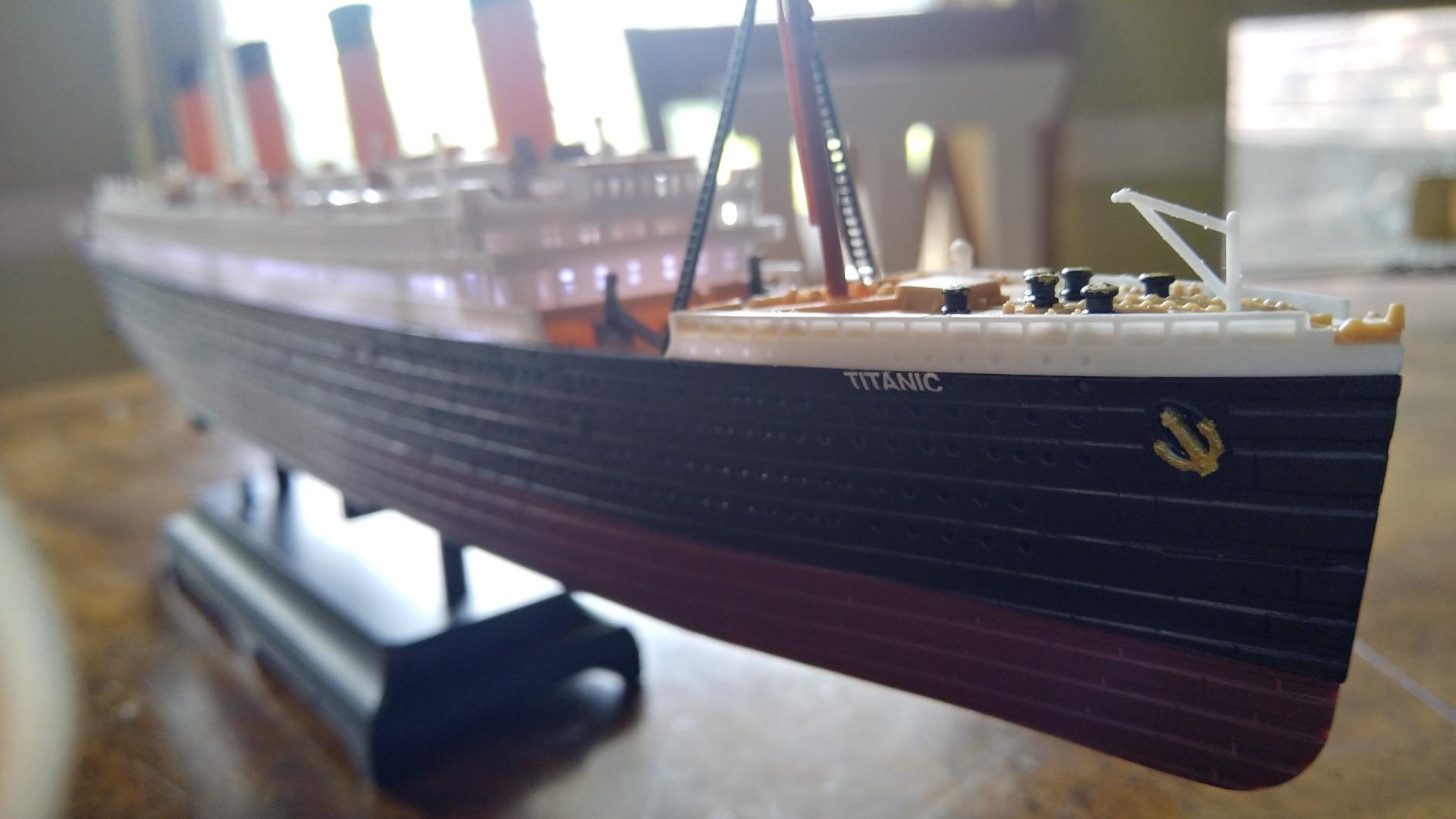 Academy ACA14220 Model Kit, Various customer photo 2