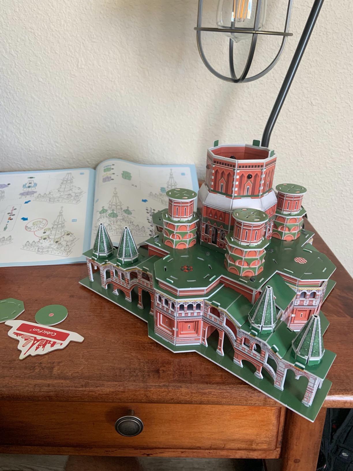CubicFun LED Russia Cathedral 3D Puzzles for Adults Kids, St.Basil's Cathedral Architecture Building Church Model Kits Toys for Teens, 224 Pieces customer photo 1