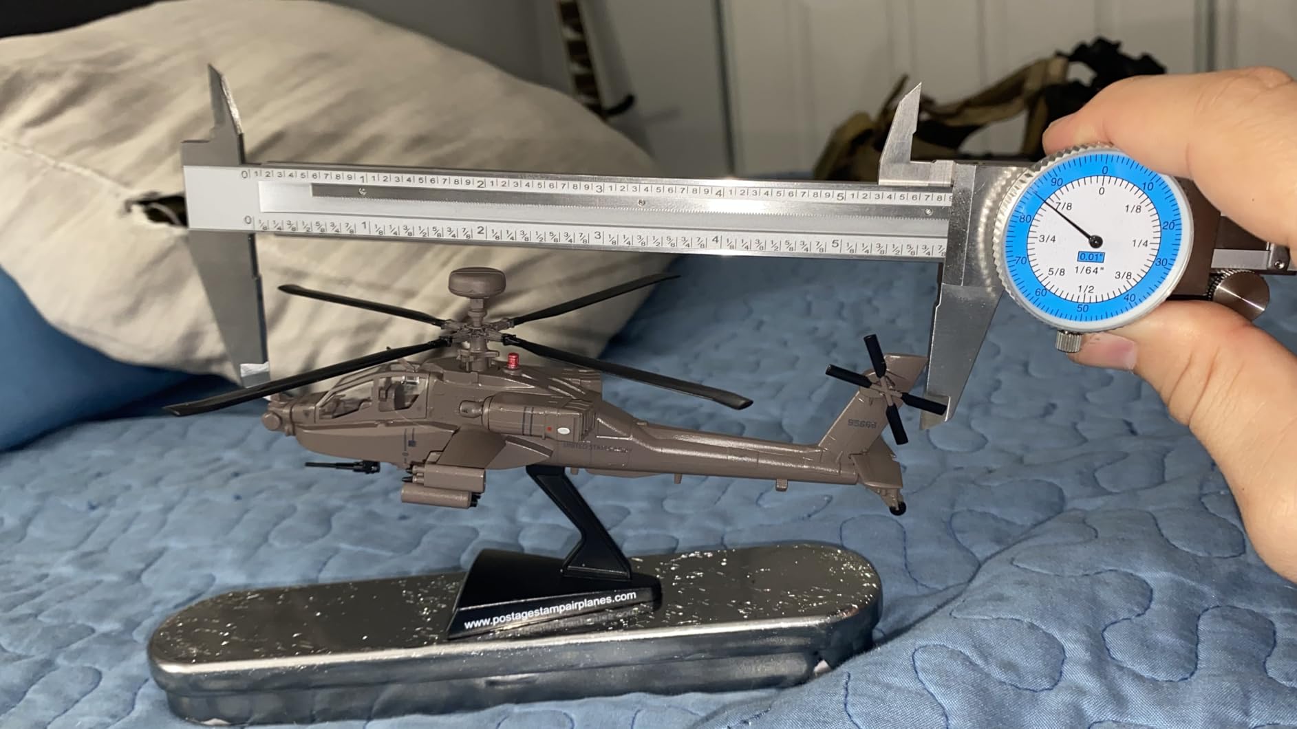 Postage Stamp Boeing AH-64D Apache Longbow 1/100 Die-Cast Helicopter Model - Highly Detailed Military Display Collectible with Stand customer photo 2