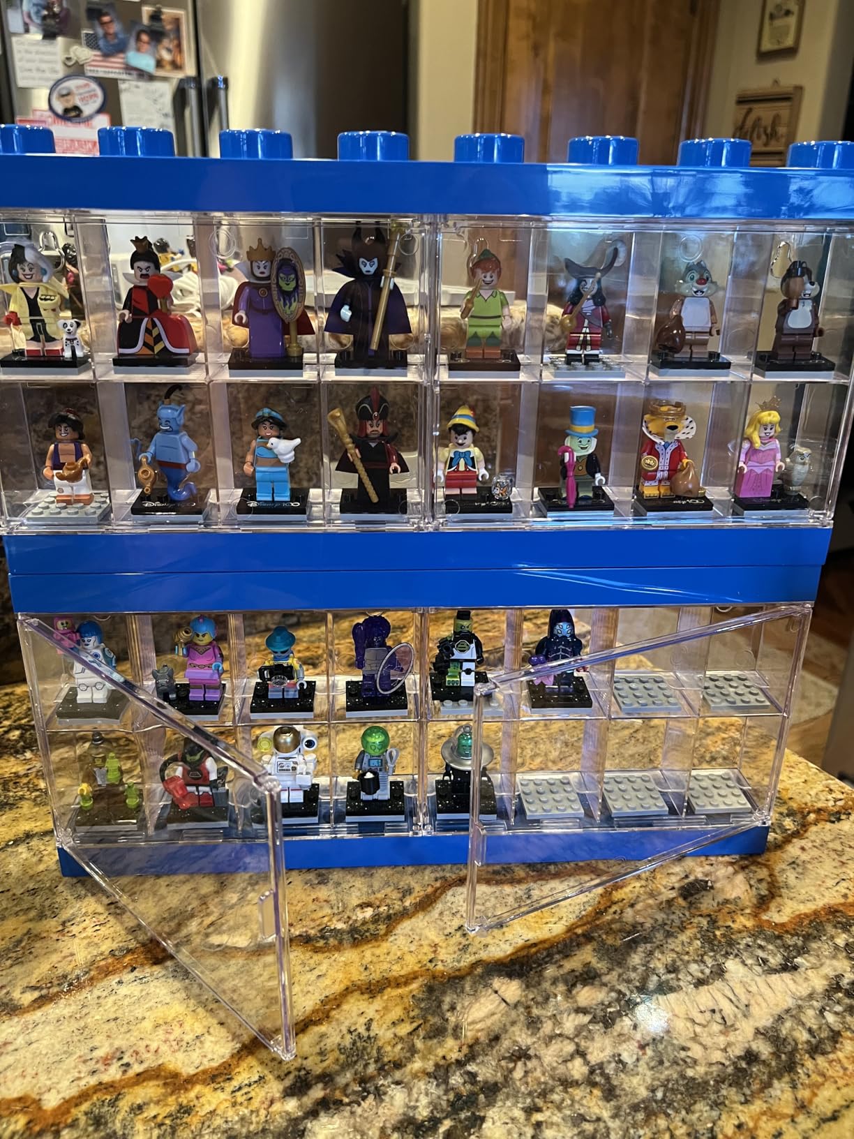 LEGO Minifigure Display Case (Large 3 Pack Black) customer photo 1