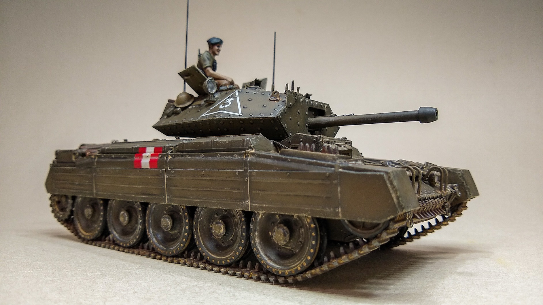 TAMIYA 37025 1:35 British Crusader Mk.III Med Tank customer photo 1