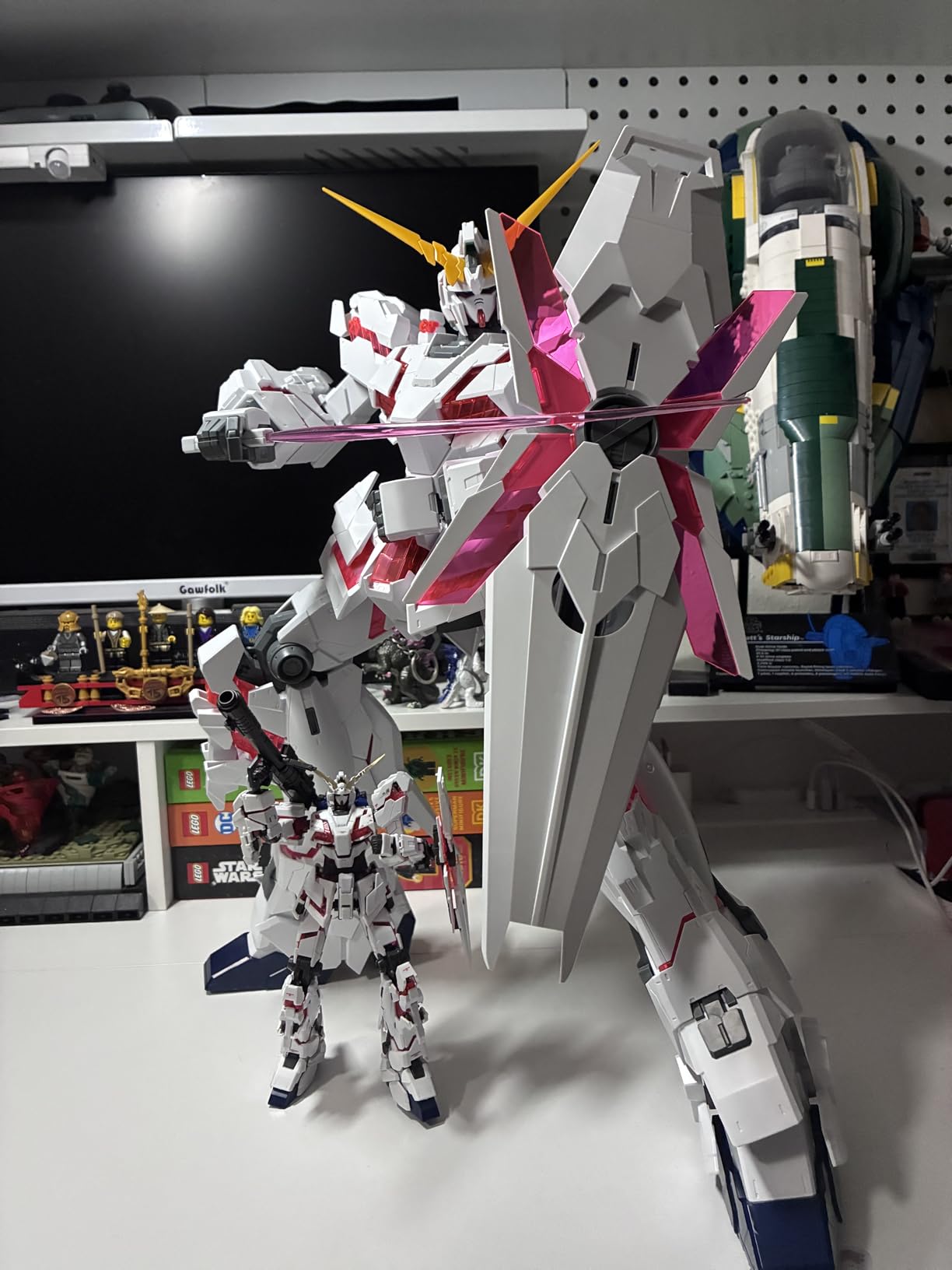 BANDAI Hobby Mega Size 1/48 Unicorn Gundam [Destroy Mode] Gundam UC Model Kit Figure customer photo 1