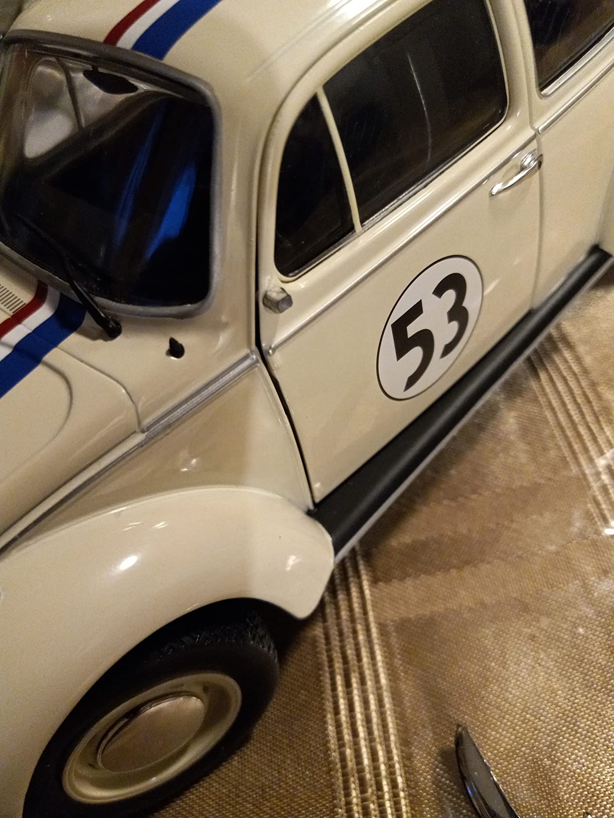 Solido 421184040 VW Käfer Volkswagen 1973 Beetle 1303 Racer 53 Die-Cast Model, Beige, 1: 18 Scale customer photo 2
