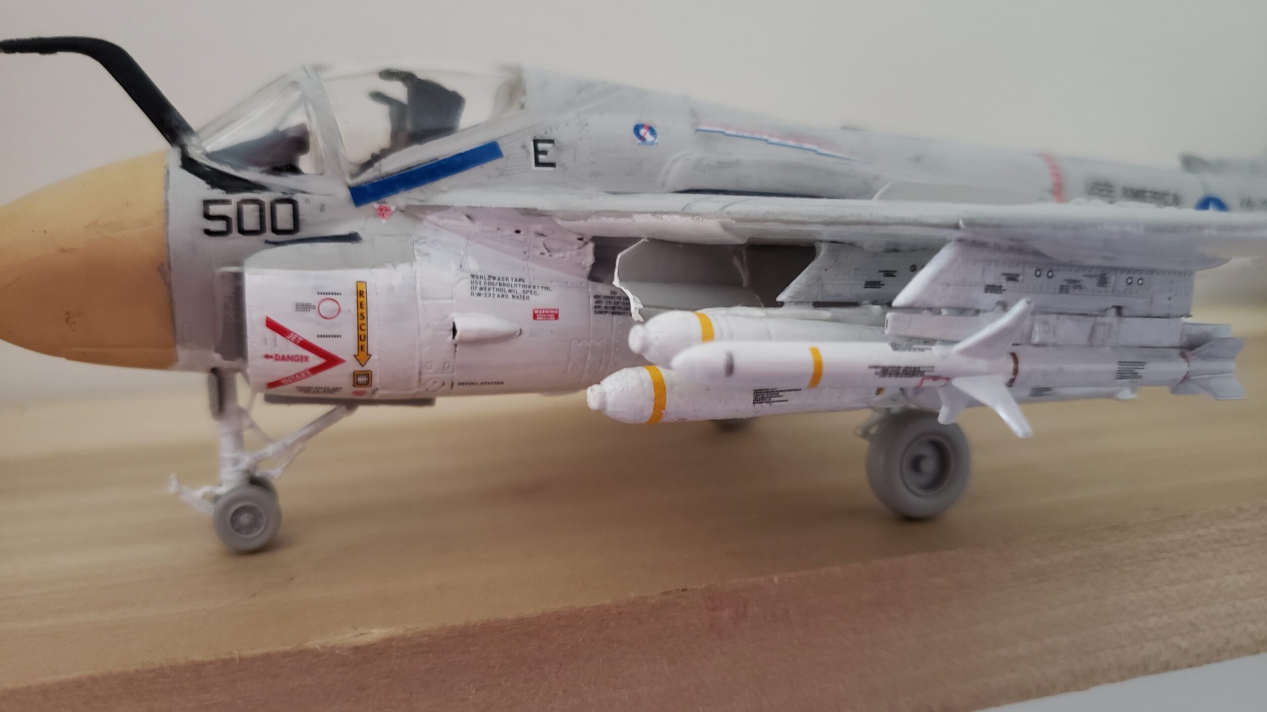 Italeri 1392S 1/72 A-6E TRAM Intruder Model Kit customer photo 2