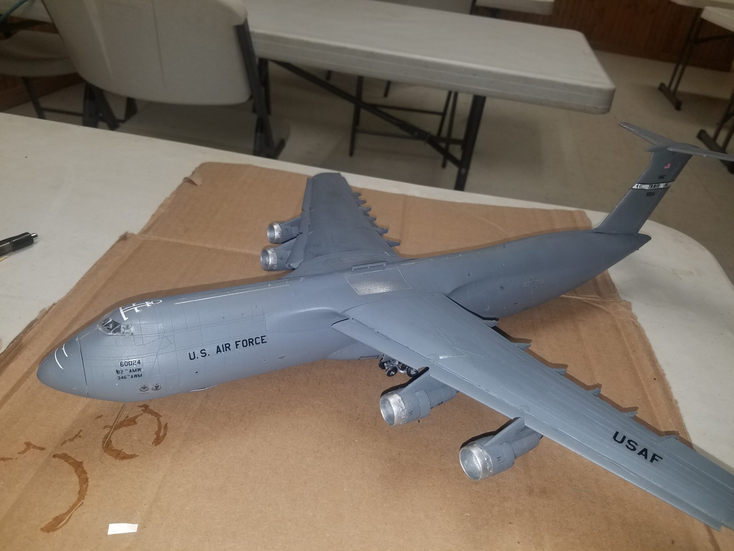 Roden Lockheed C-5B Galaxy 1/144 Plastic Model Building Airplane Kit 330 customer photo 2