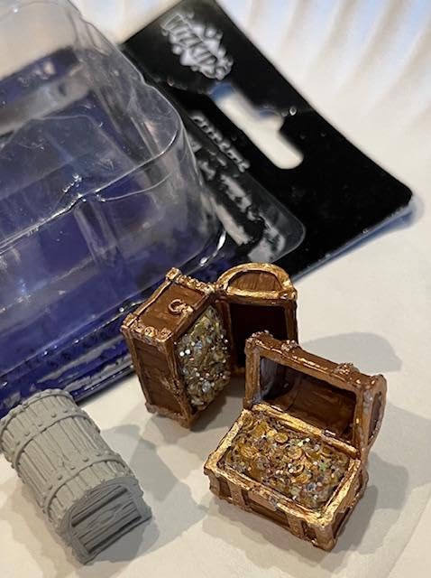 WizKids Deep Cuts Unpainted Miniatures Terrain: Wave 2: Chests customer photo 1