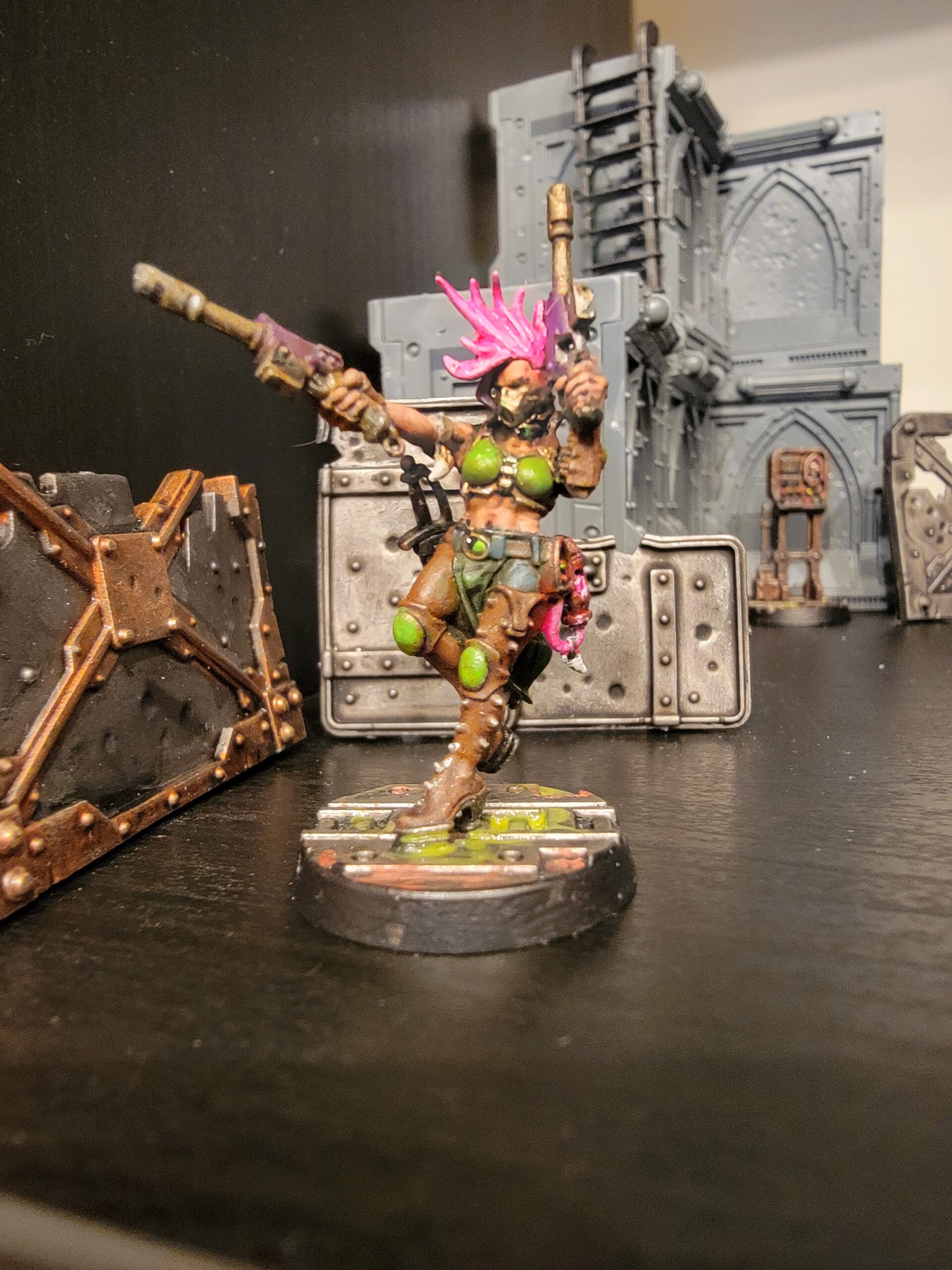 Games Workshop Necromunda Escher Gang Miniature customer photo 2