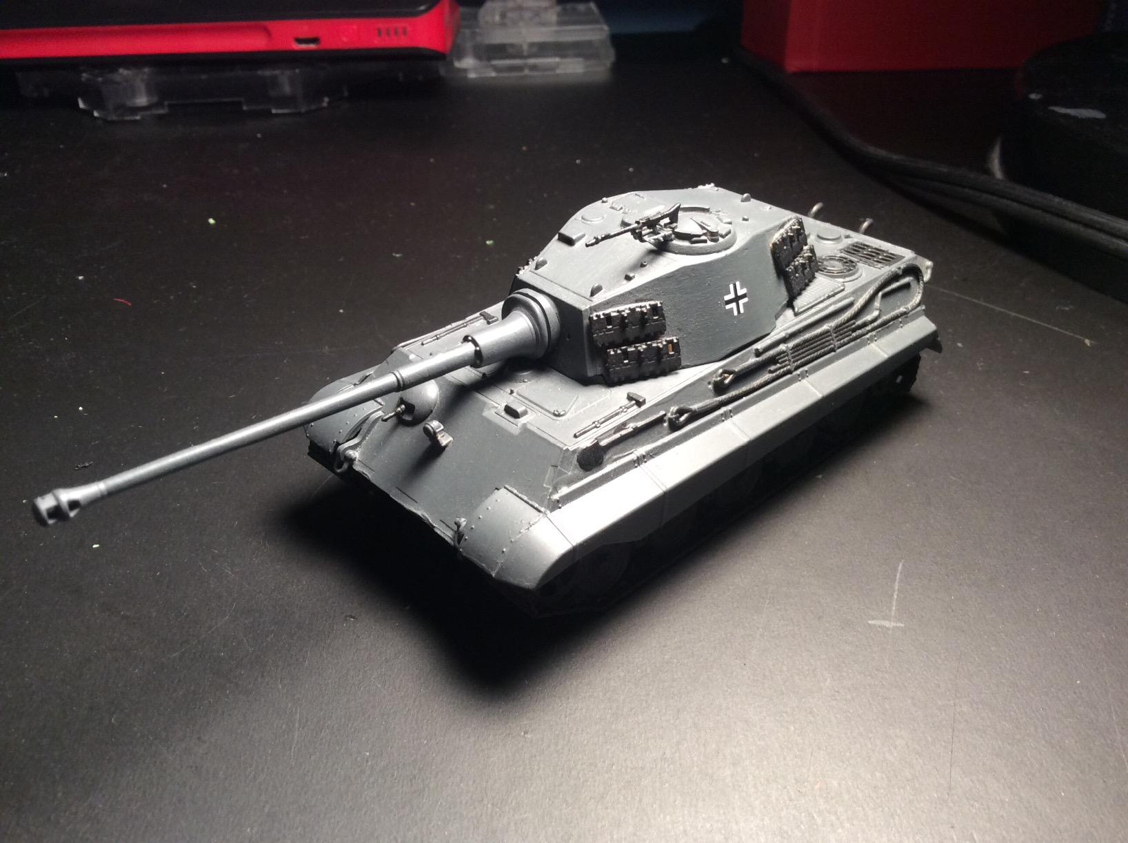 Revell Gmbh 03262 Pzkpfw VI Ausf H Tiger Tank Model Kit, 1: 72 Scale customer photo 2
