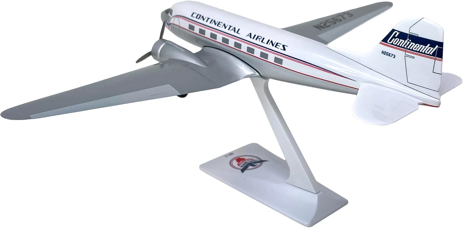 Continental DC-3 1:100 Scale Plastic Snap-Fit Model Airplane customer photo 2