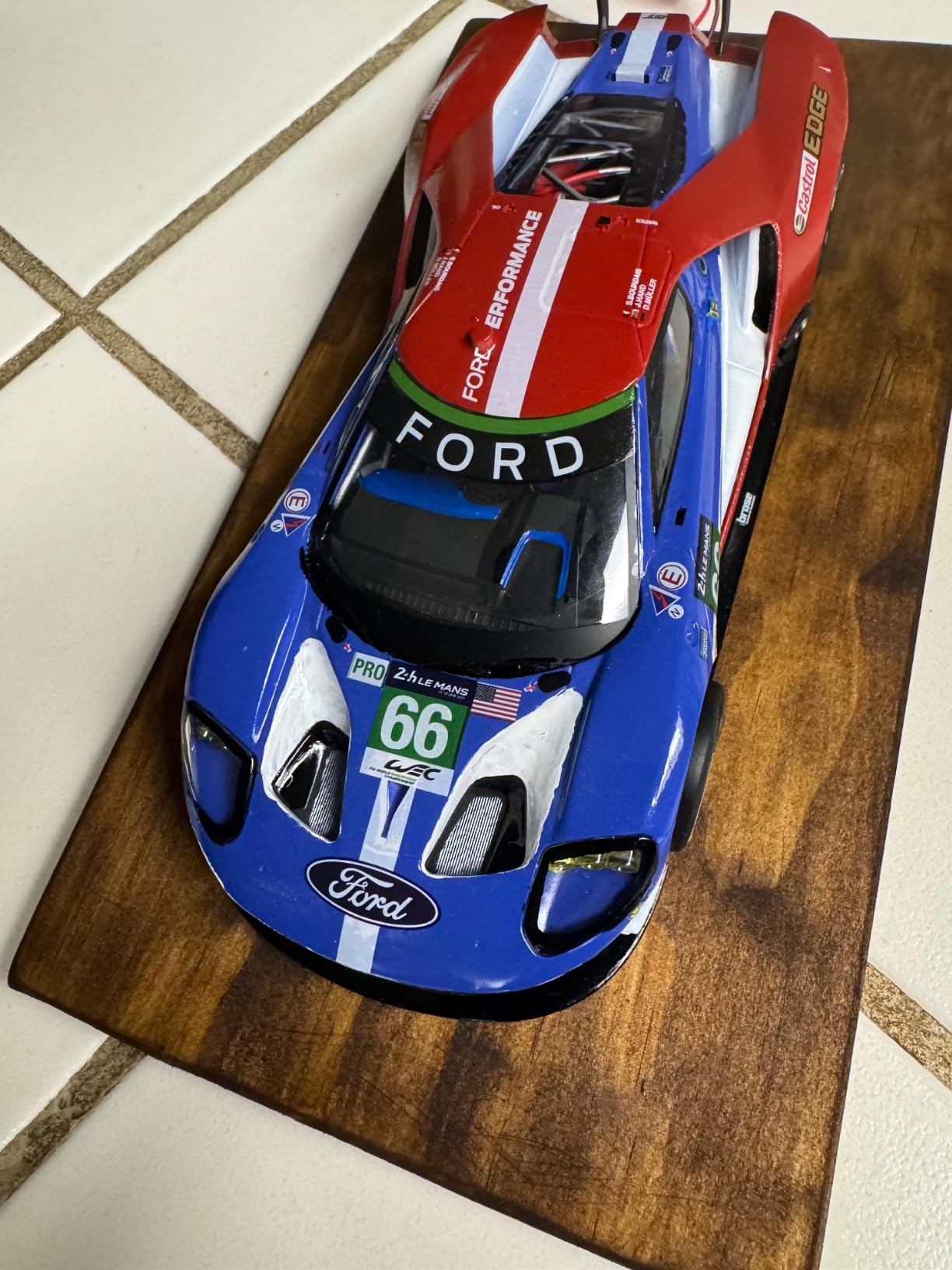Revell RV07041 2017 Ford GT - Le Mans Model Kit customer photo 2