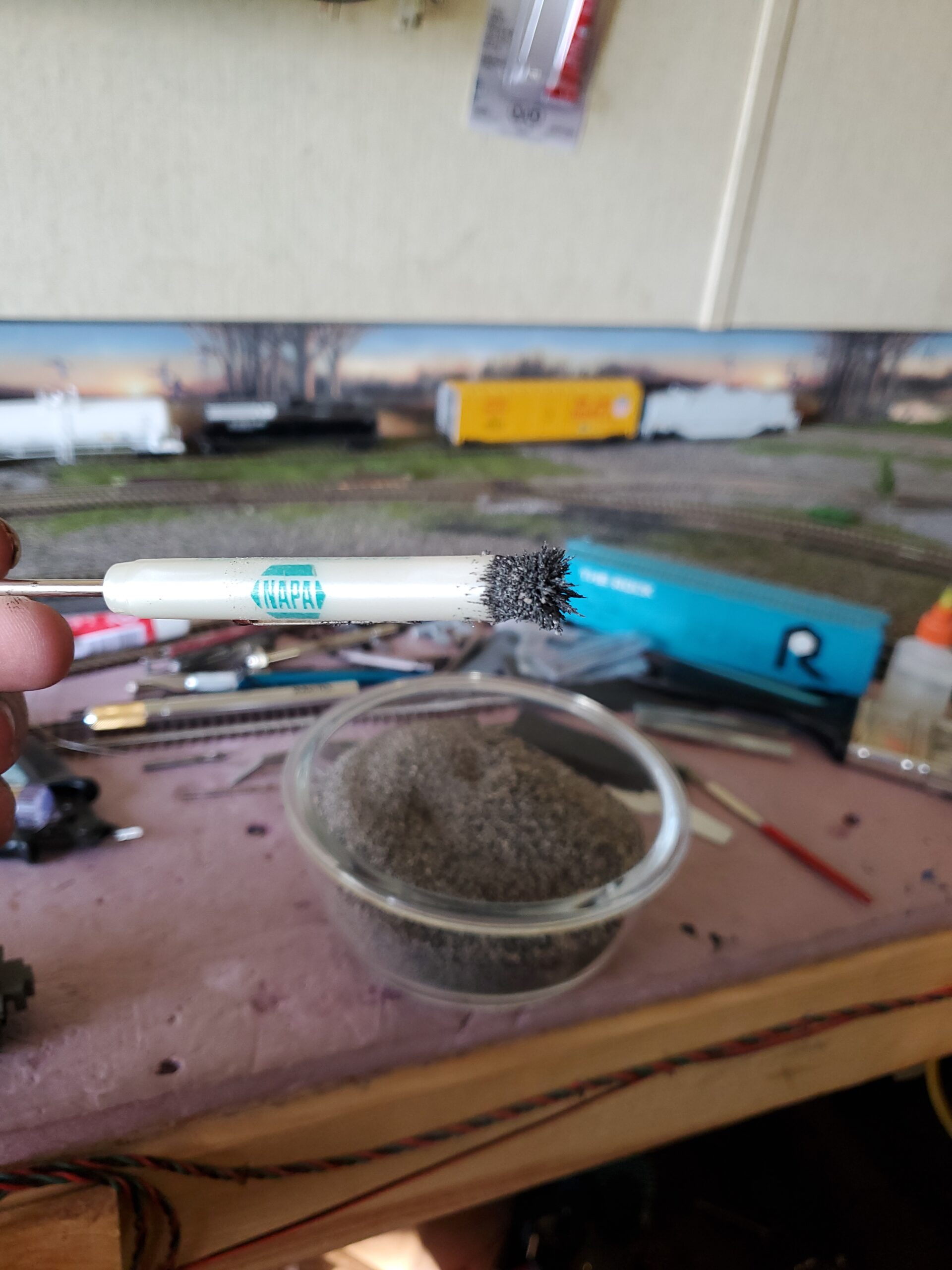 Buddingco Model Railroad Train Ballast Authentic Limestone Gray Blend 10 lbs customer photo 4