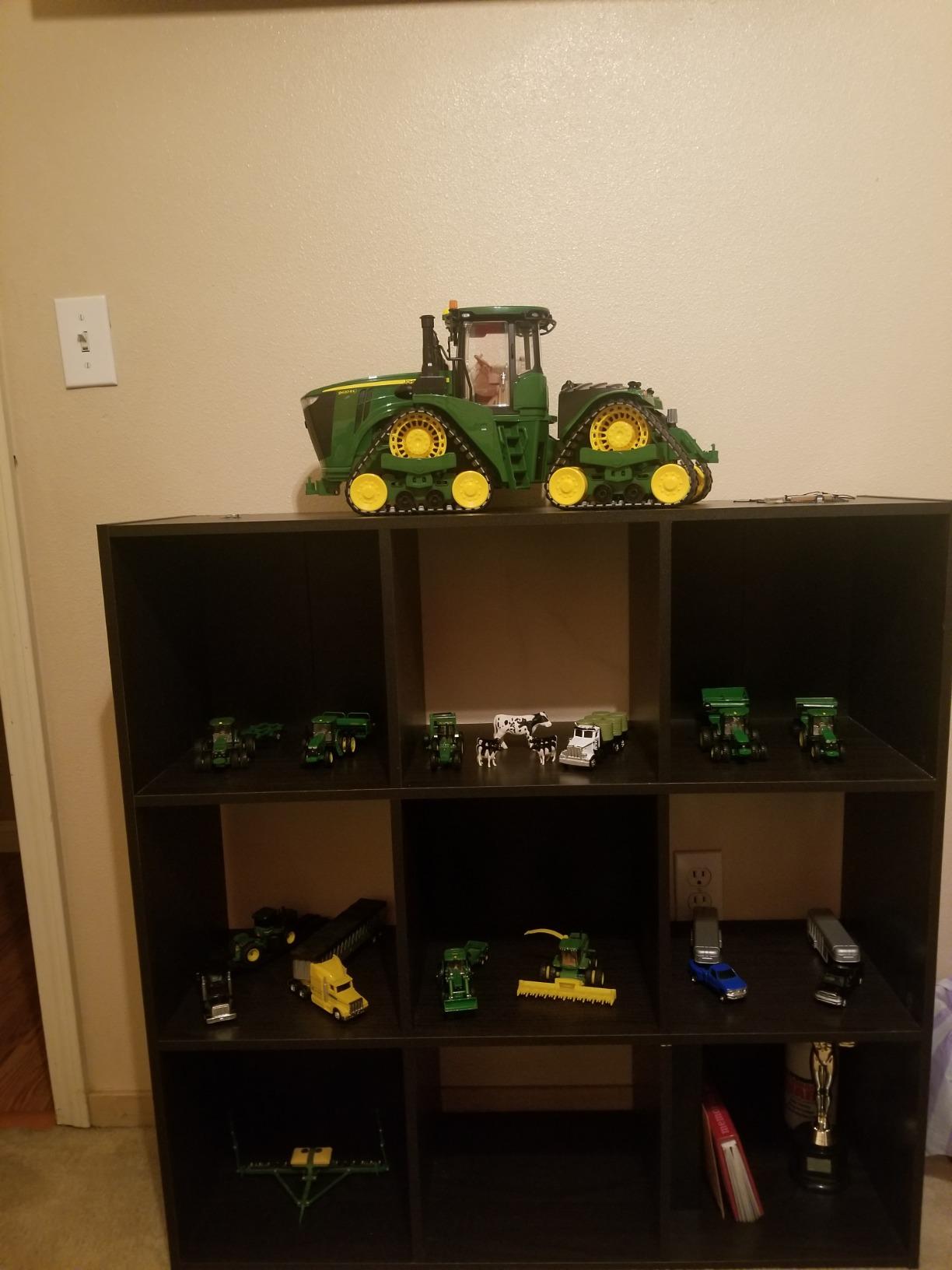 John Deere 9620RX with Track Belts Vehicles Toy customer photo 2