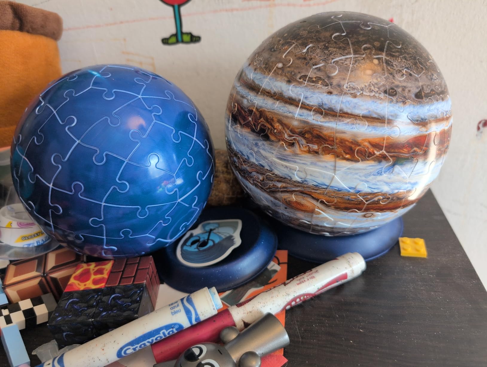 Ravensburger Solar System 540 Piece - 9 Planet 3D Jigsaw Puzzle Set for Kids & Adults - Easy Click Technology - Durable Material - MESH Accredited customer photo 2