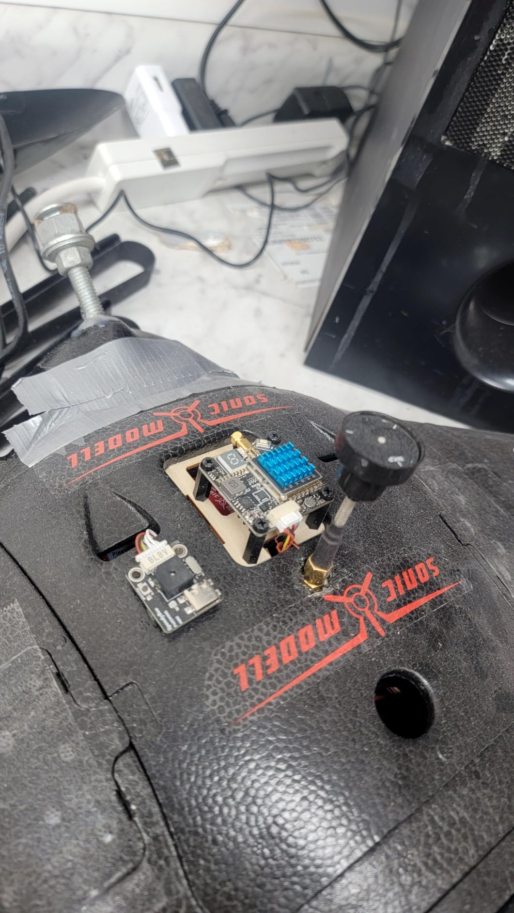 AKK FX2-ultimate 5.8GHz VTX with MMCX Support OSD Configuring via Betaflight Flight Control Board Long Range FPV Transmitter customer photo 1