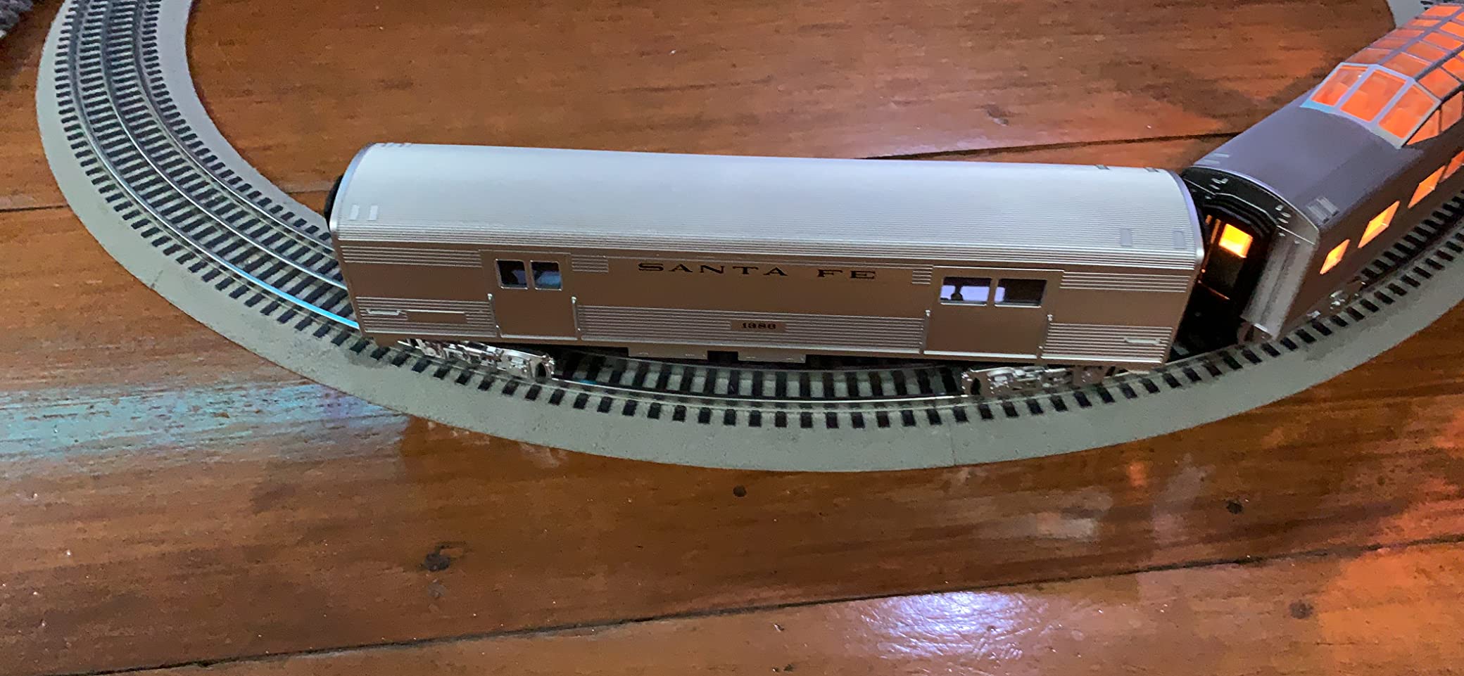 Lionel Santa Fe, Electric O Gauge Model Train Cars, Add-On Baggage customer photo 1
