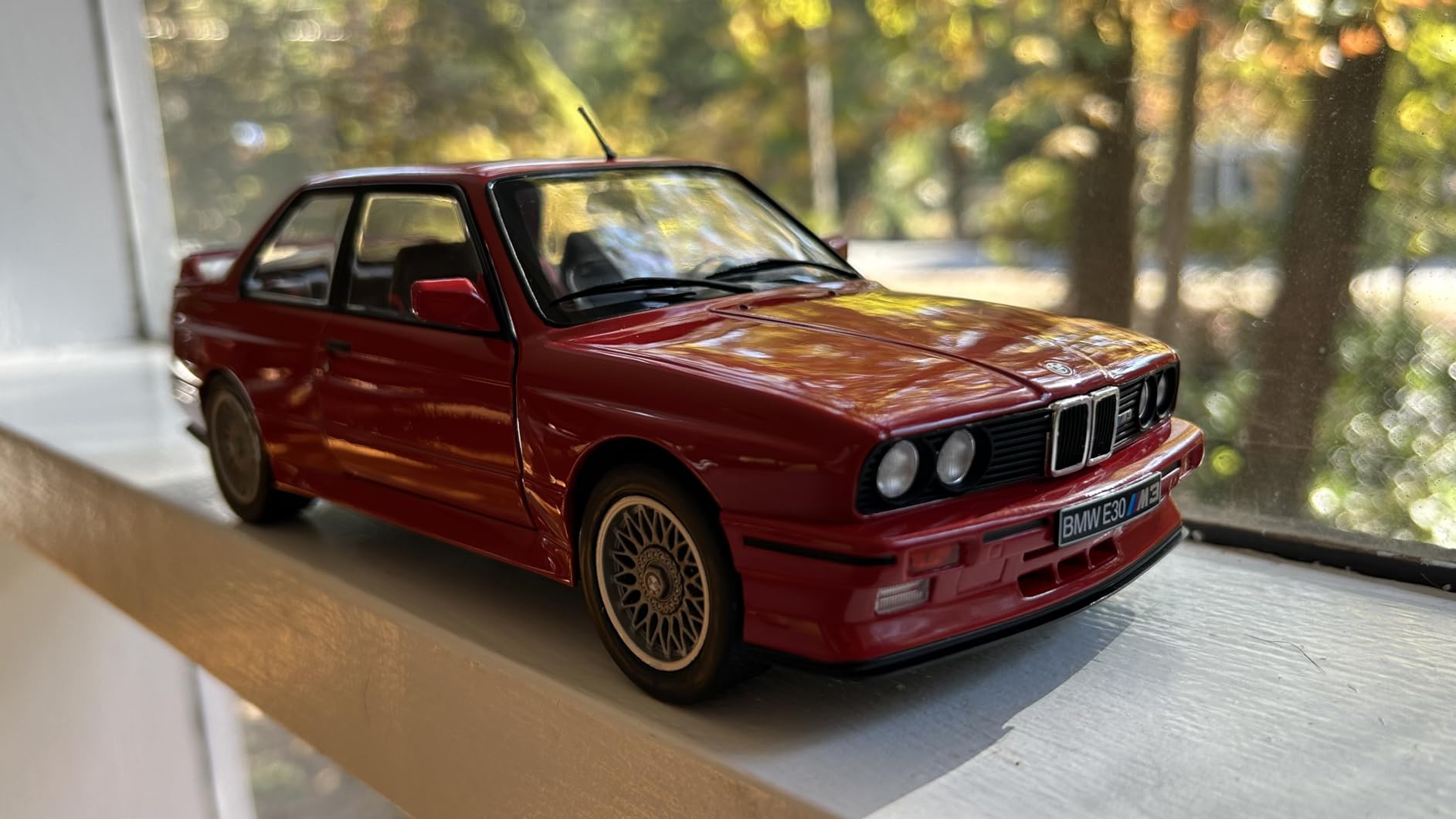 SOLIDO - BMW - M3 E30-1990 Collectible Miniature Car, 1801502, Red customer photo 2