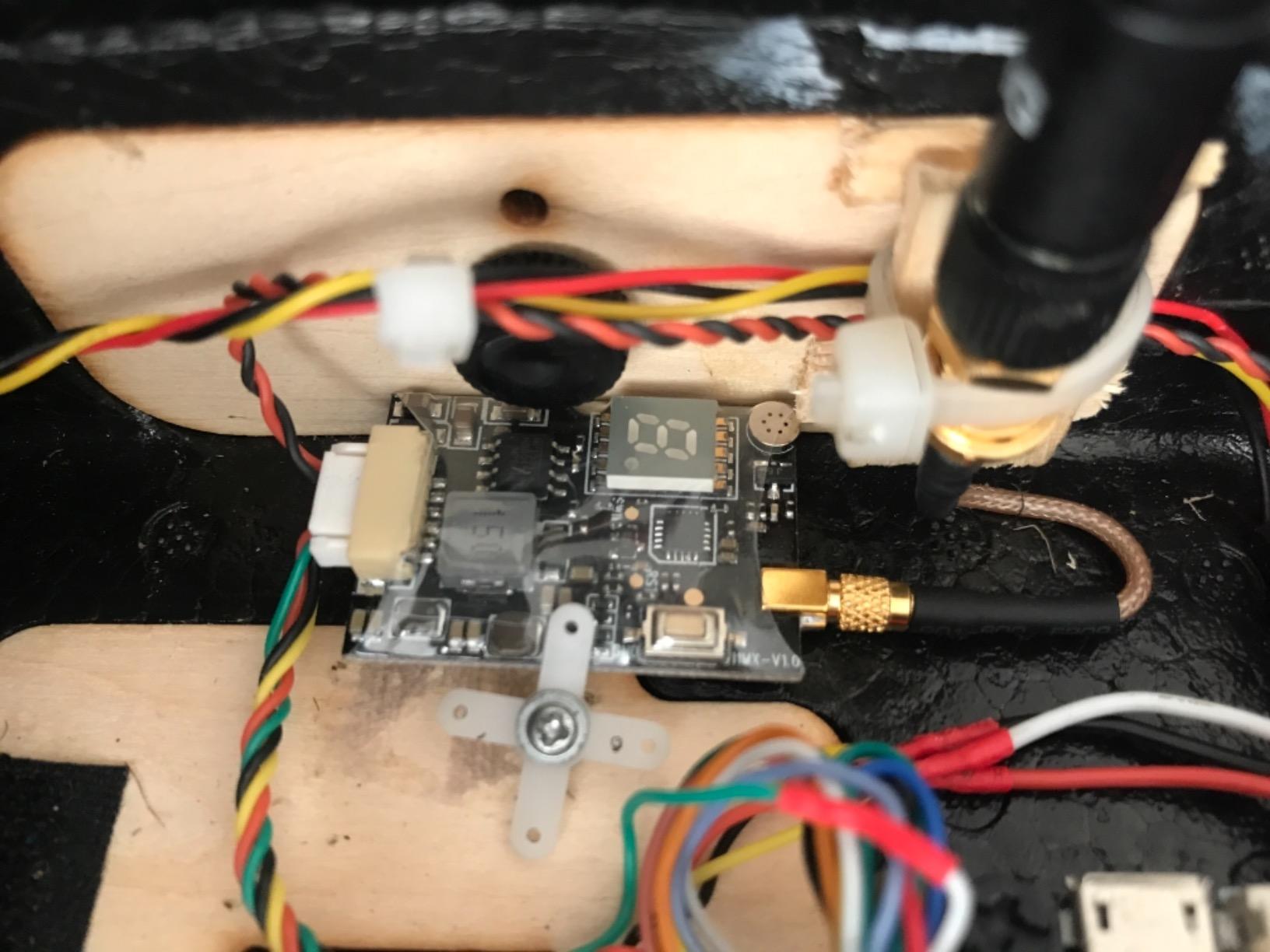 AKK X2-Ultimate 5.8GHz 0.01mW/25mW/200mW/600mW/1000mW Switchable FPV Transmitter Compatible with Betaflight OSD FC Configuring Upgraded Long Range Version customer photo 1