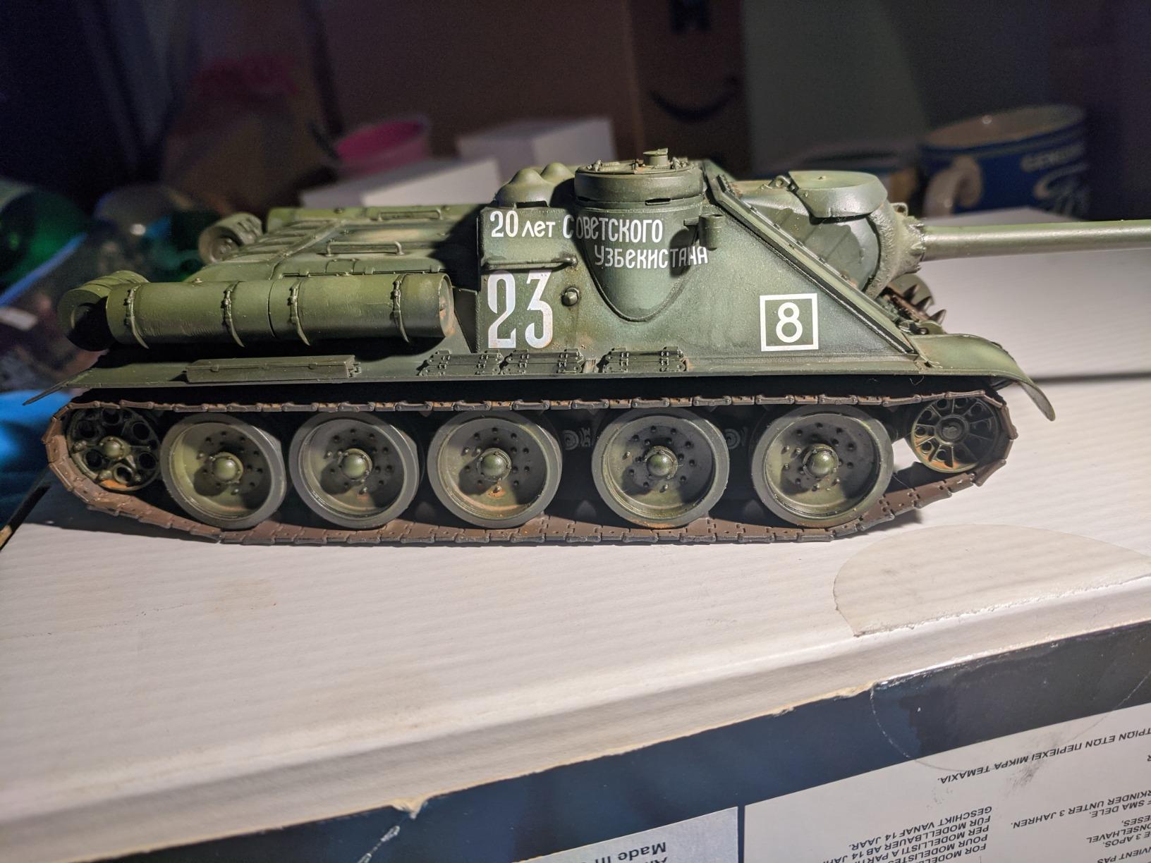 ZVEZDA 3688 - Soviet Tank Destroyer SU-100 - Unpainted Plastic Model Kit Scale 1/35 customer photo 2