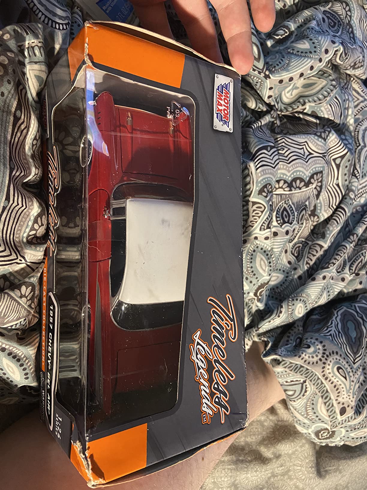 Motormax 1957 Chevy Bel Air Coupe 1/24 Red 73228AC-RD customer photo 1